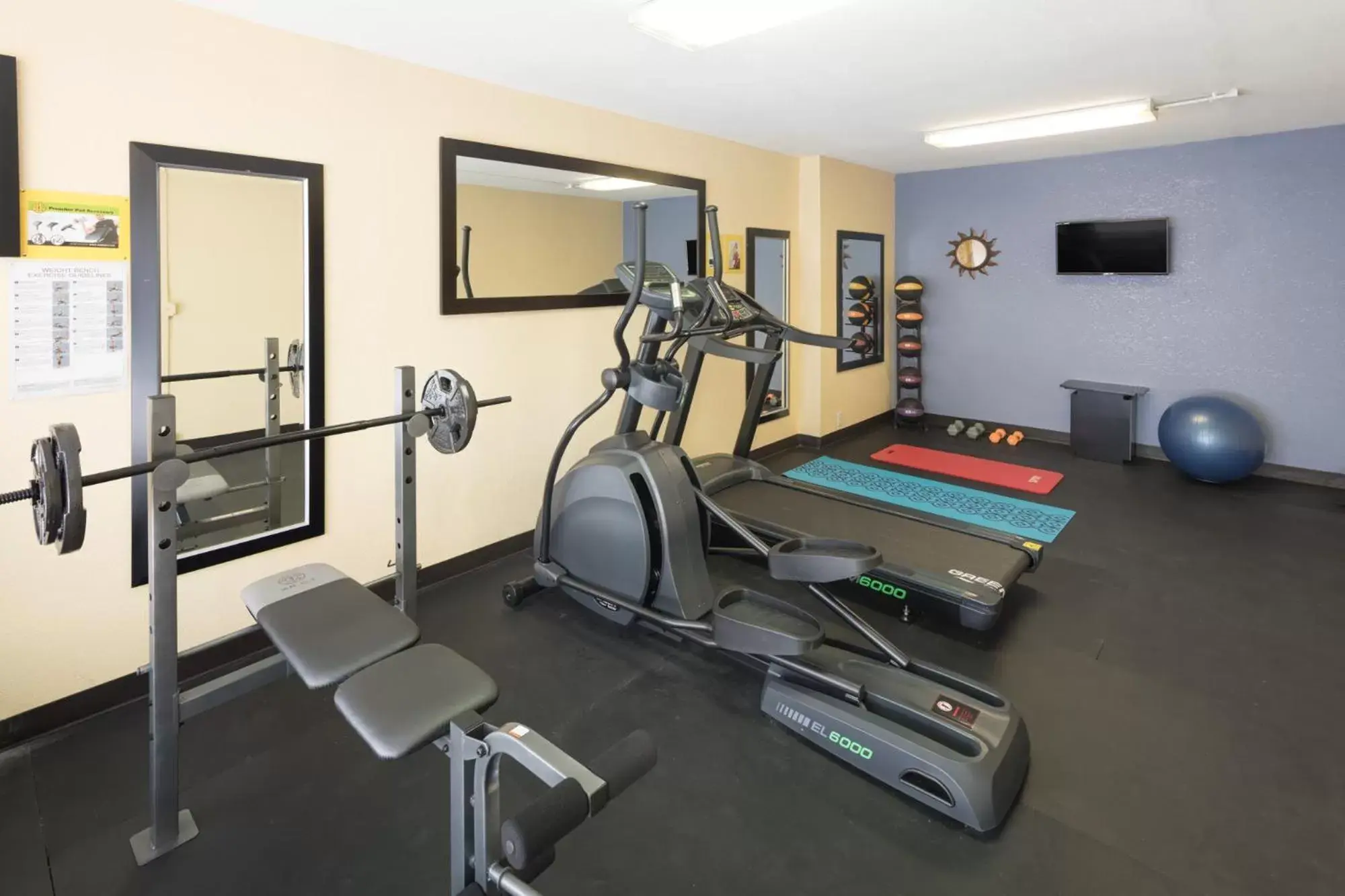 Fitness Center/Facilities in Days Inn by Wyndham Madison