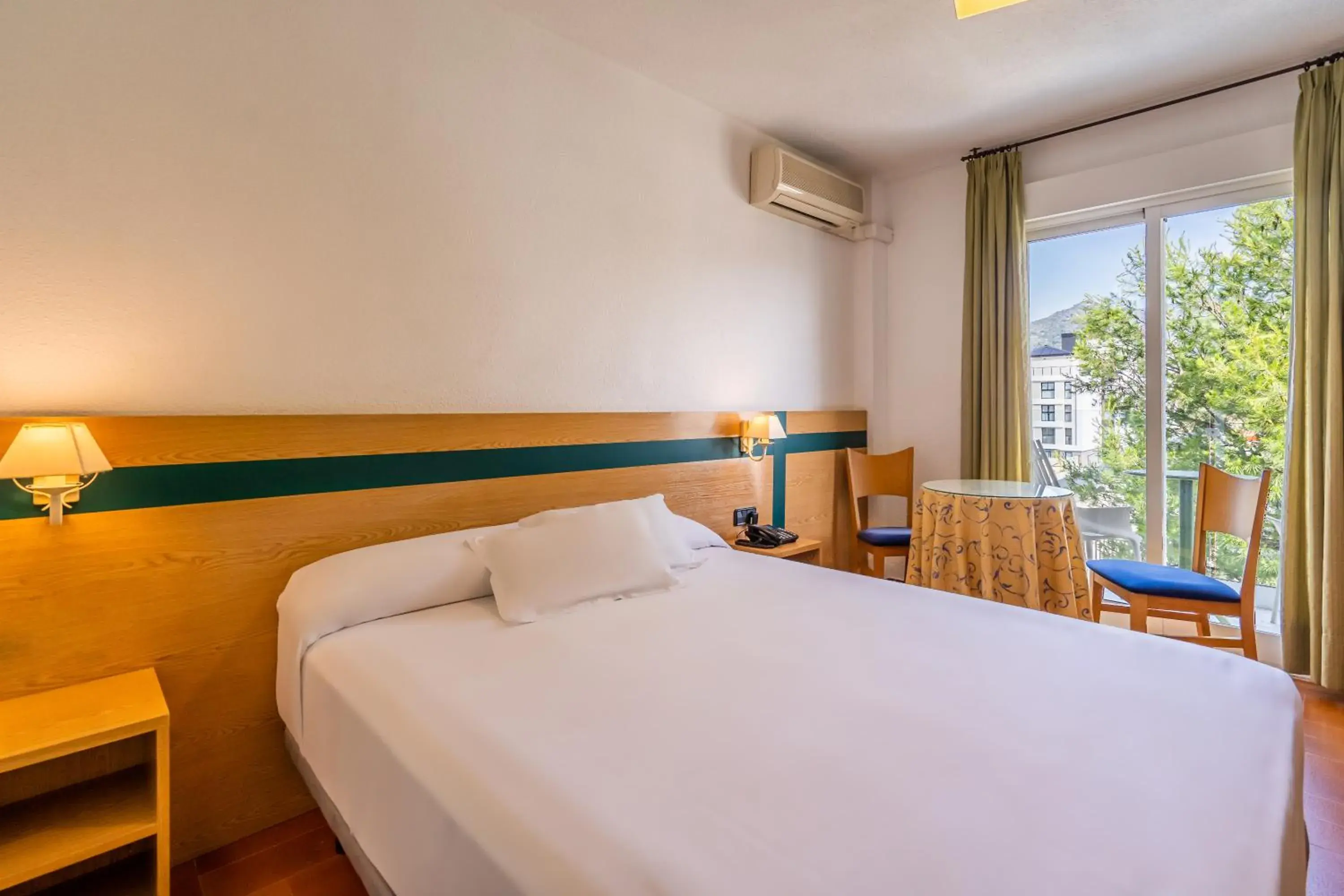 Bedroom, Bed in Hotel Bersoca