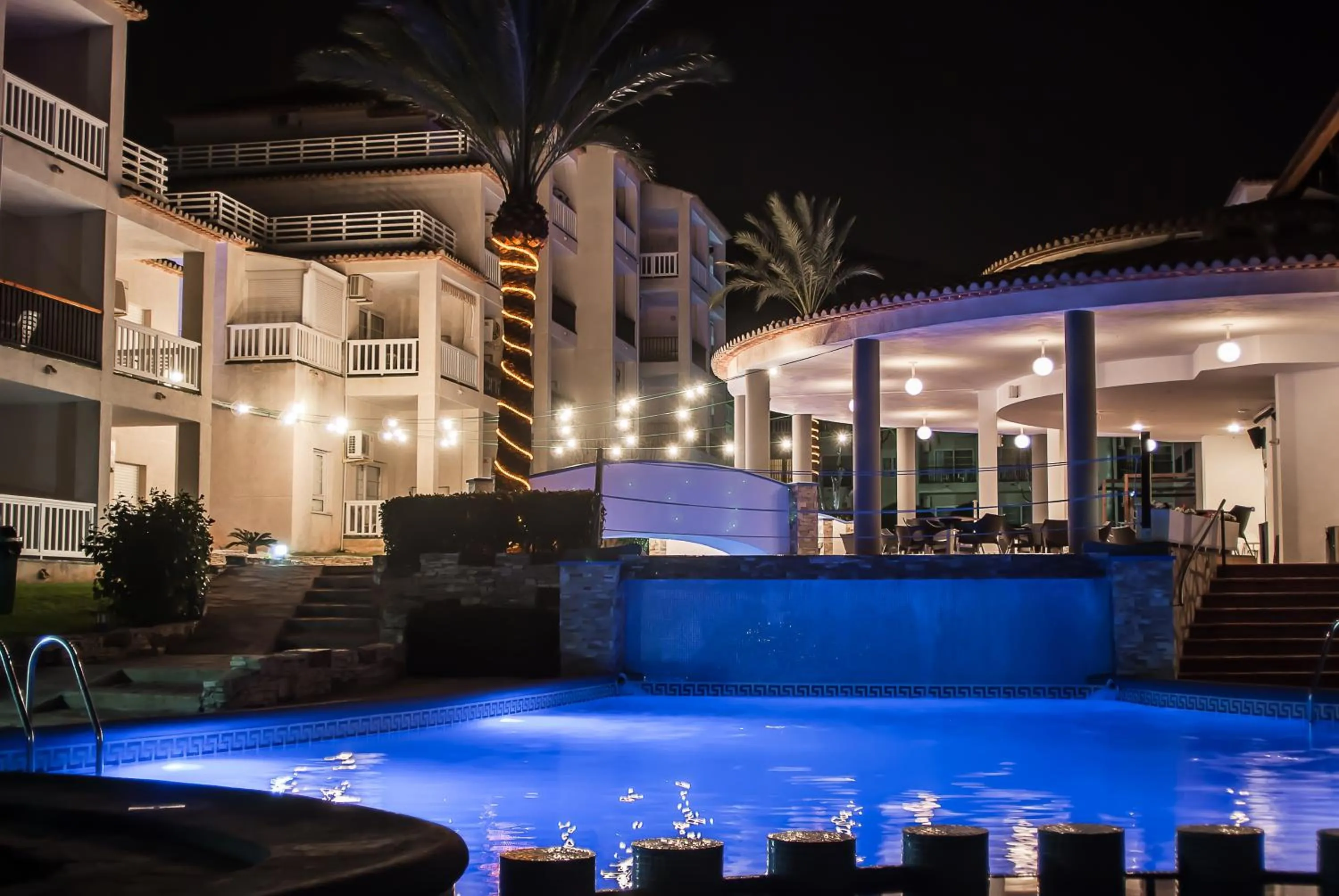 Off site in Ona Ogisaka Garden