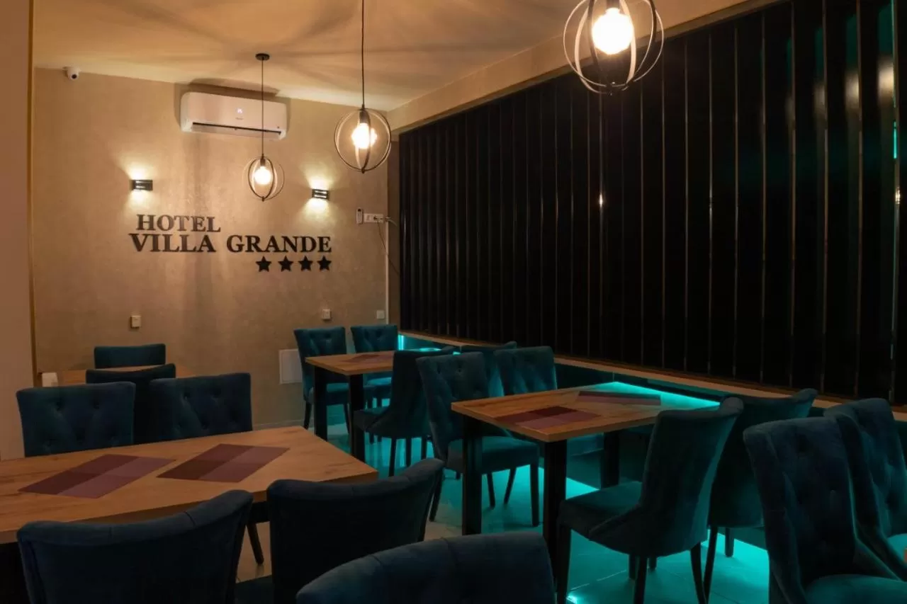 Restaurant/places to eat in HOTEL Villa Grande