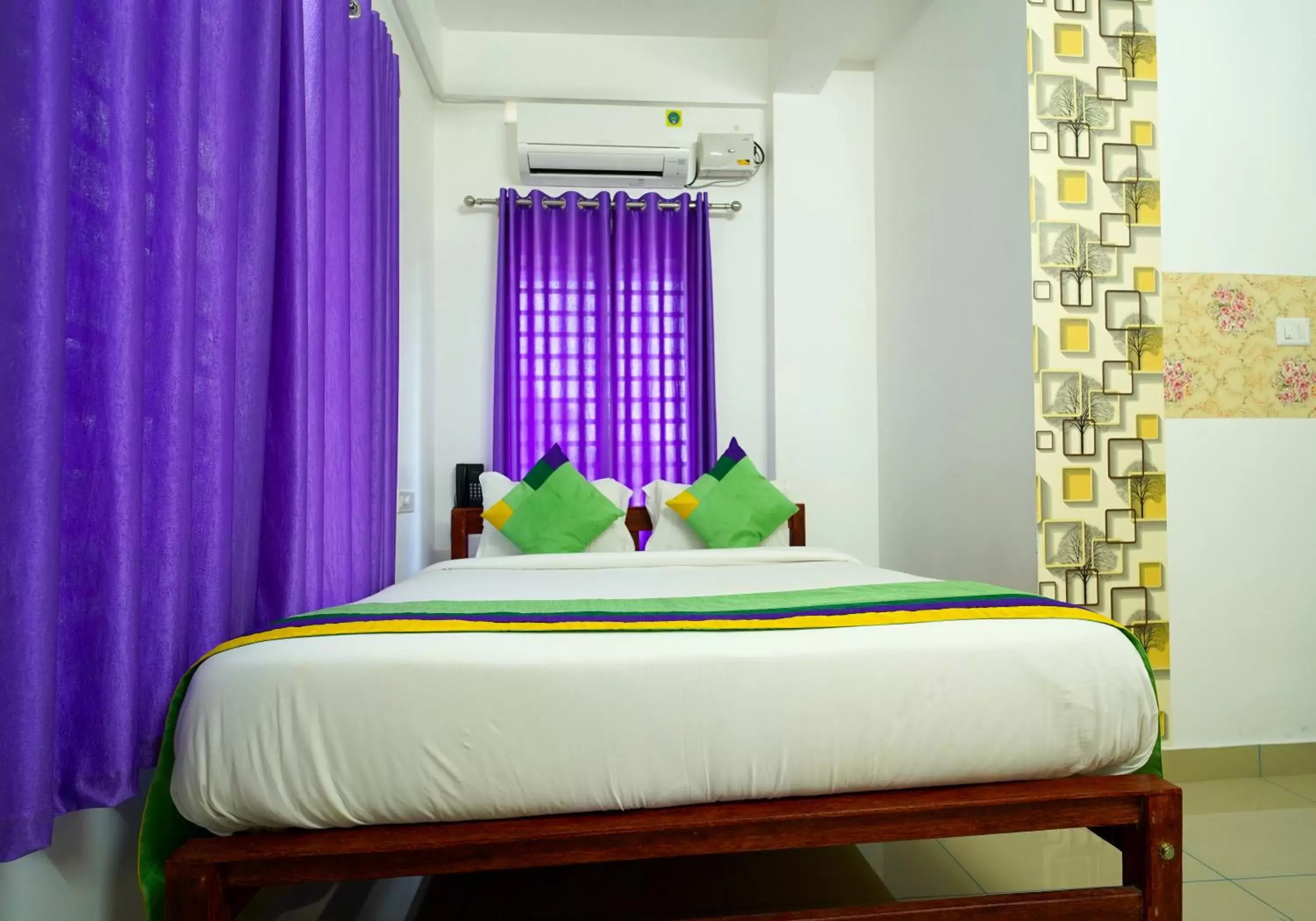 Deluxe Double Room - single occupancy in Treebo Trend Nirupama Apartment Deluxe Double Room - single occupancy in Treebo Trend Nirupama Apartment