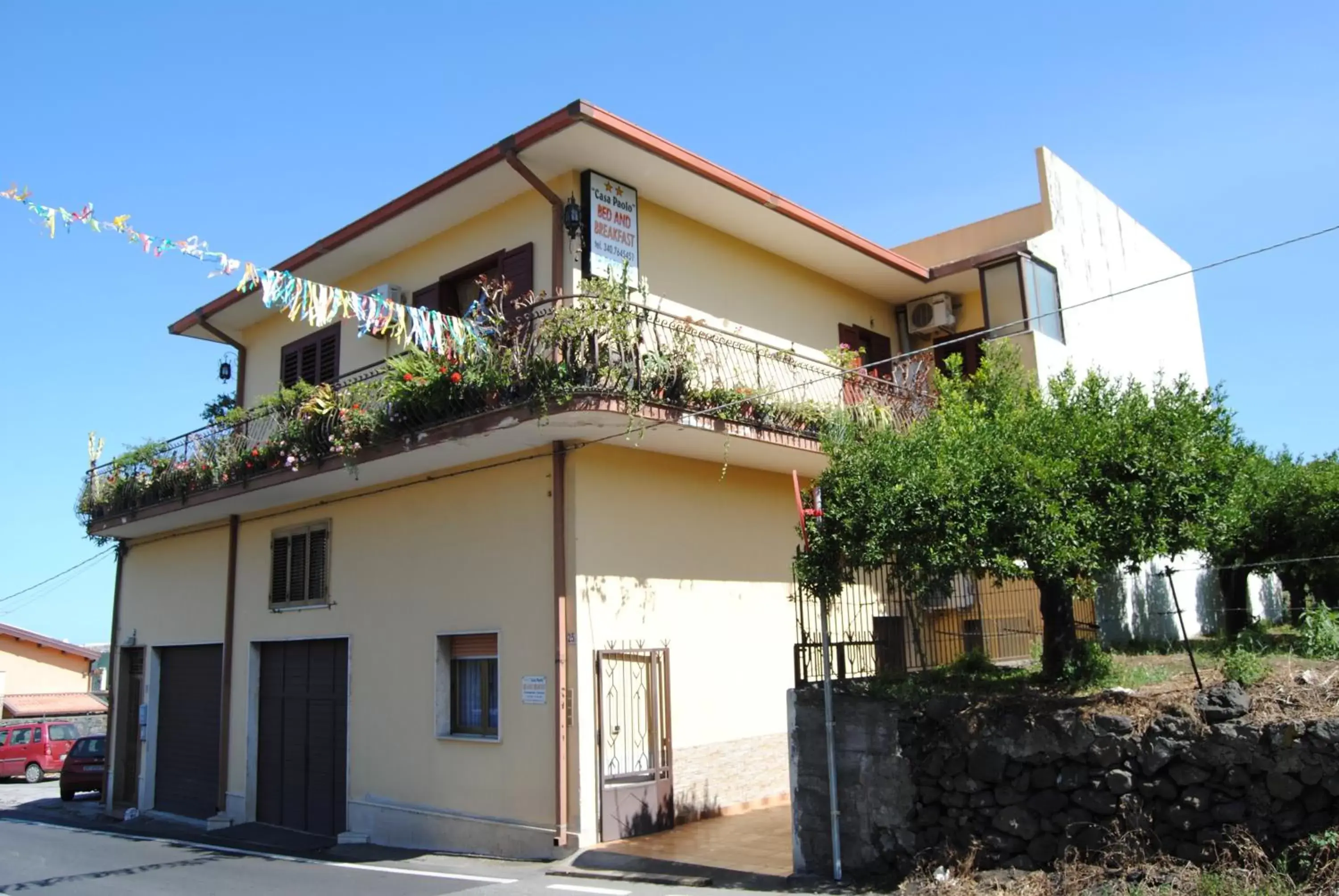 Property Building in B&B Casa Paolo