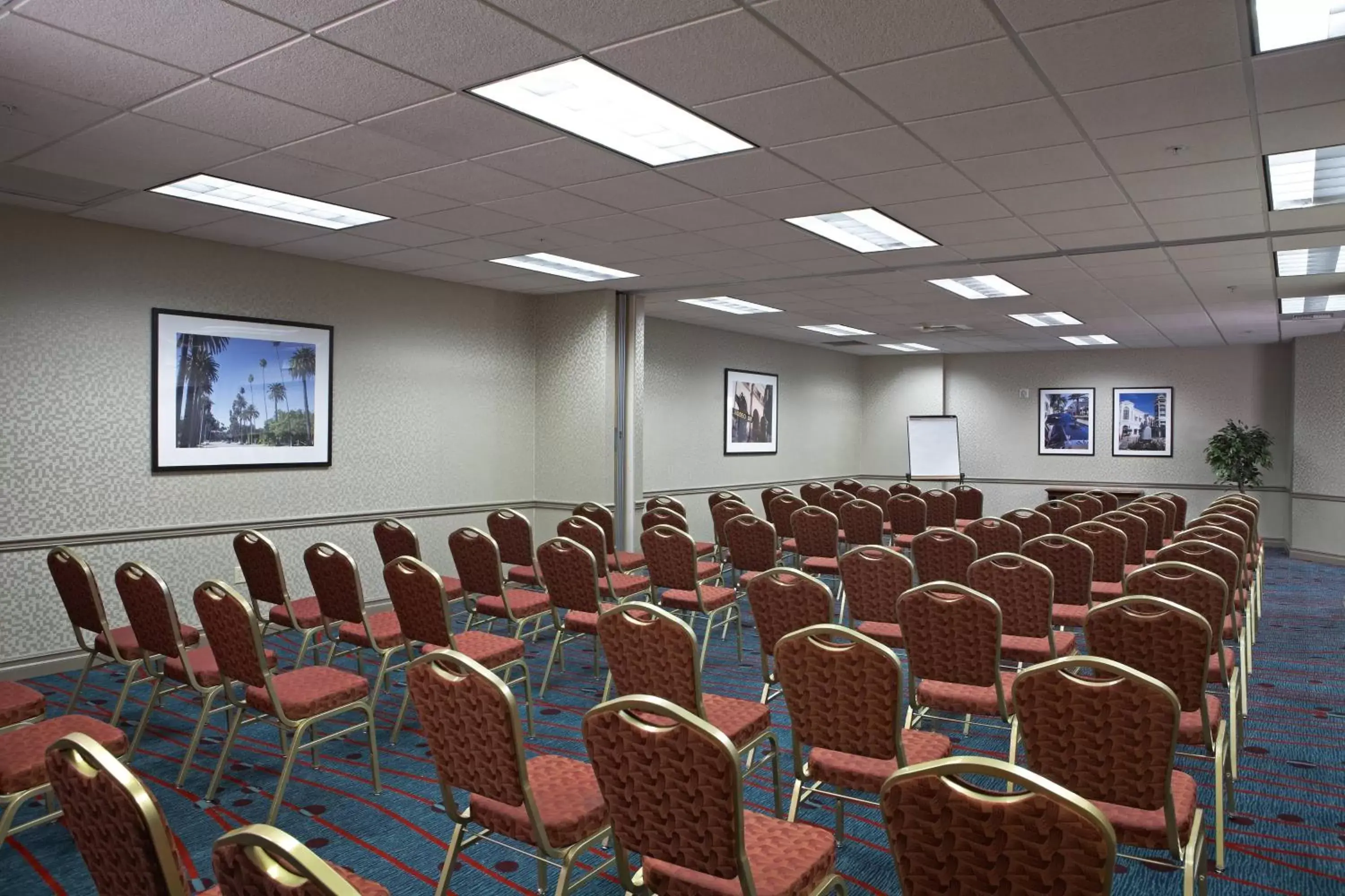 Meeting/conference room in Residence Inn by Marriott Beverly Hills