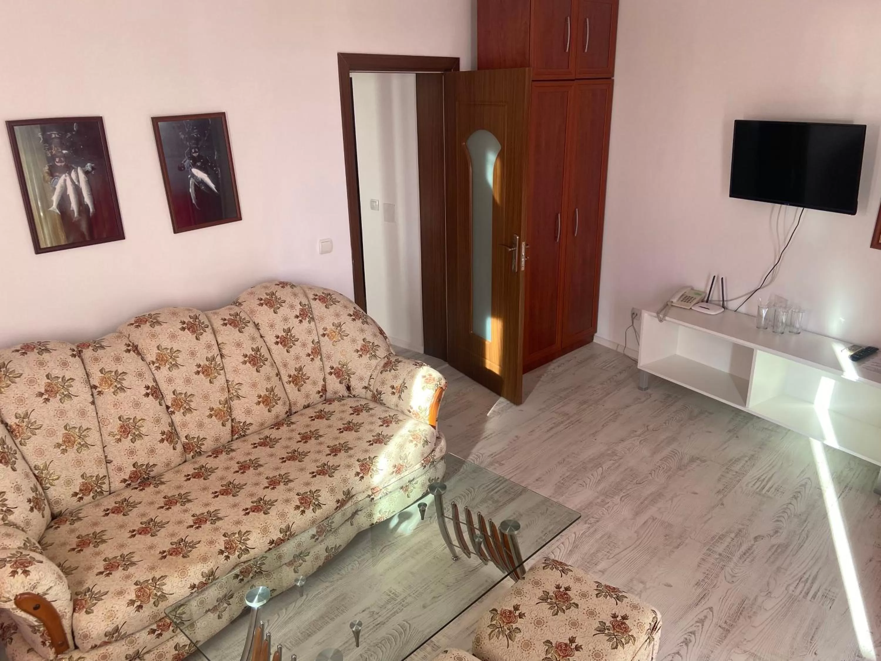 Bed in Ribarska Sreshta Family Hotel