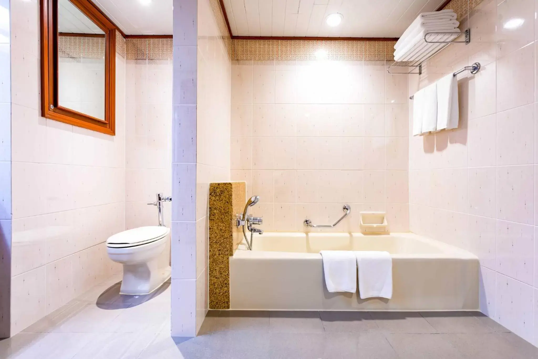 Bedroom, Bathroom in Centara Riverside Hotel Chiang Mai