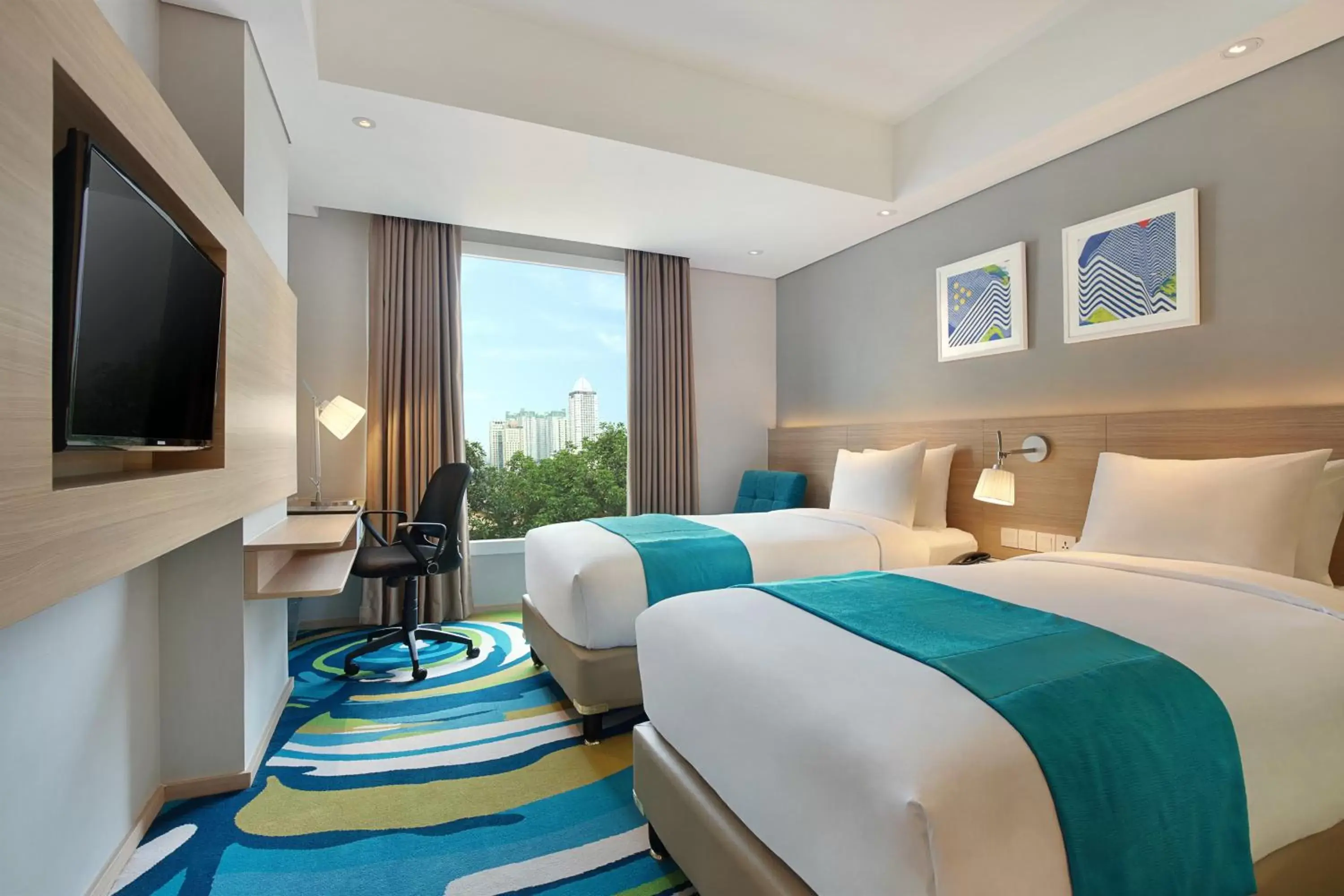 Bed in Holiday Inn Express Jakarta Wahid Hasyim, an IHG Hotel