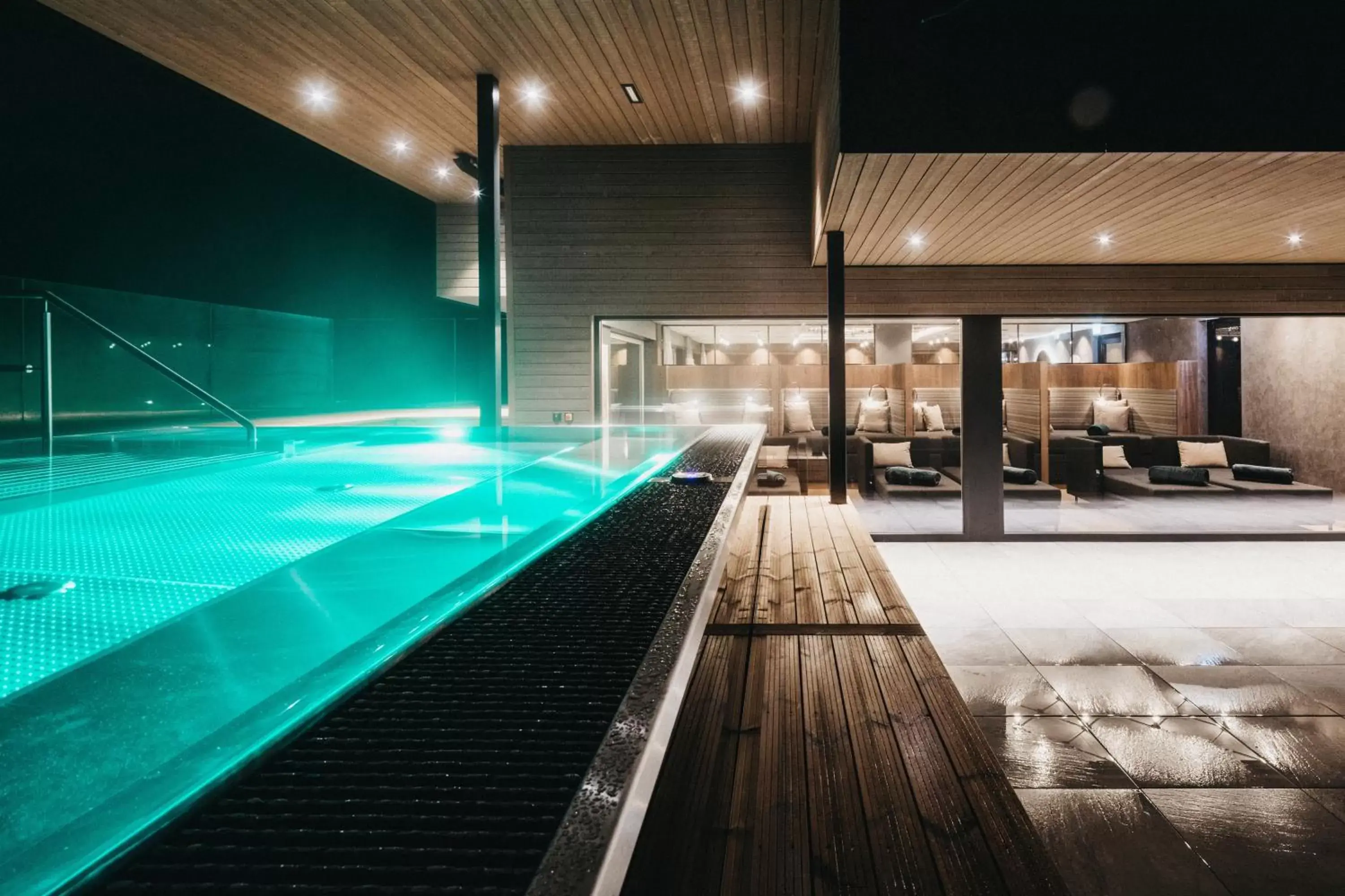 Hot Tub, Swimming Pool in Hotel Tirolerhof 4 Sterne Superior