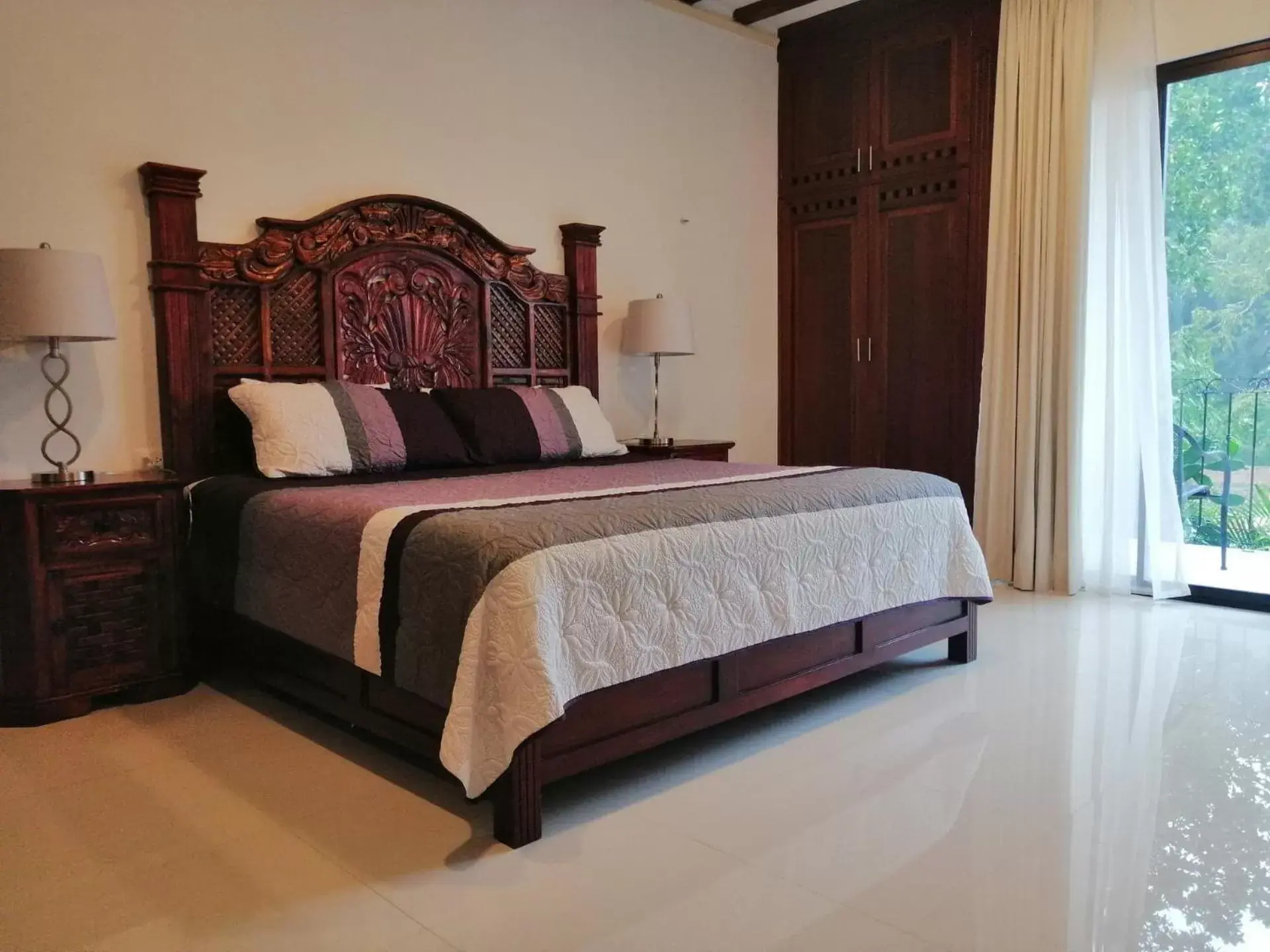 Bed in Casa San Roque Valladolid