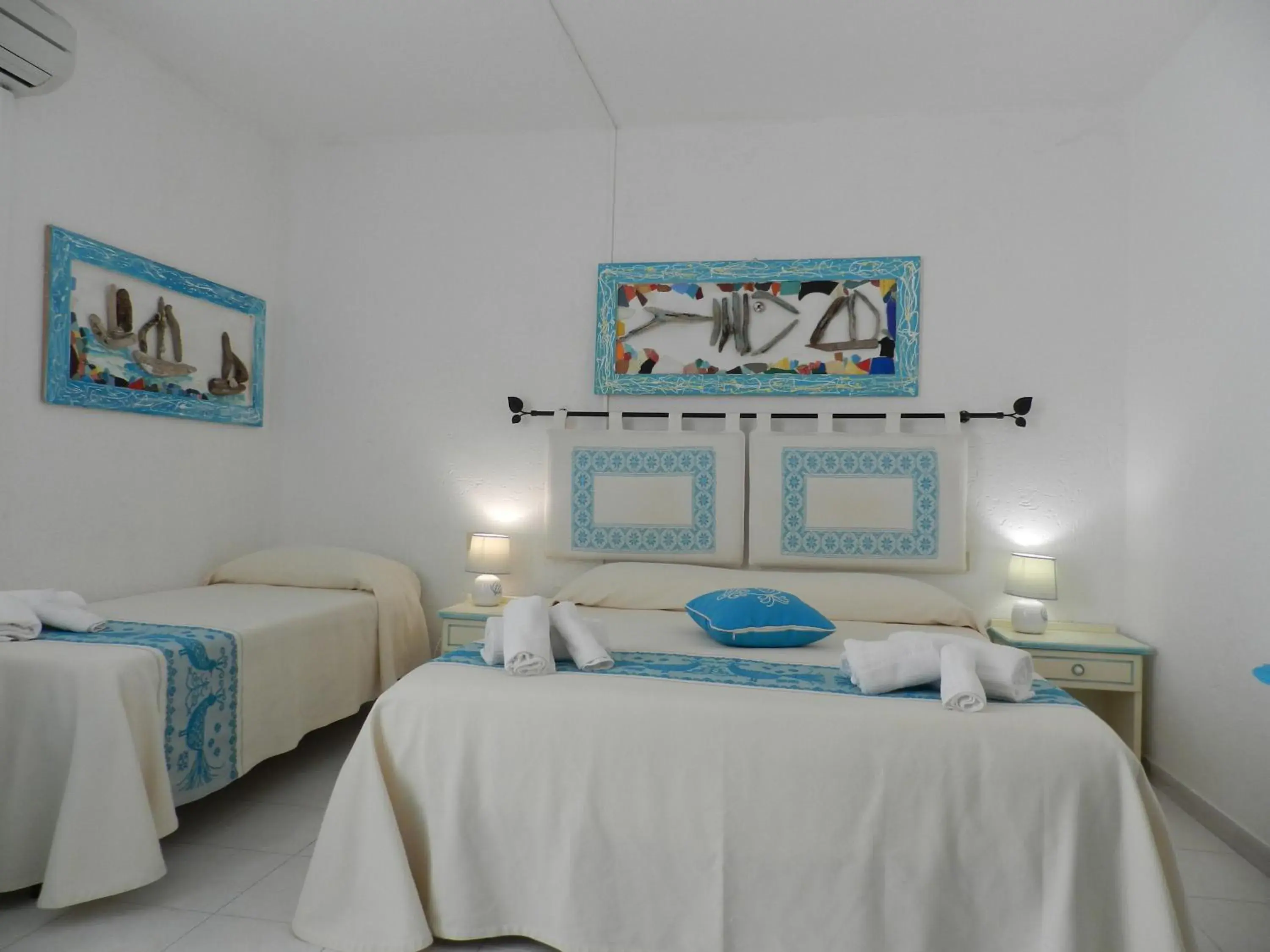 Bed in Hotel Canne al Vento