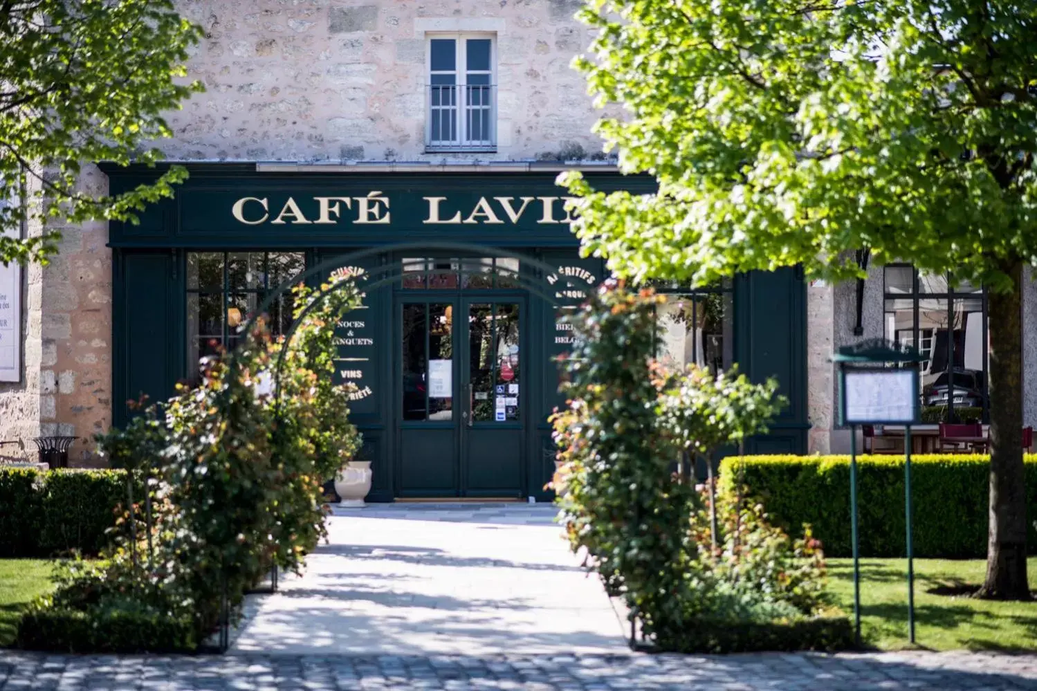 Restaurant/places to eat in Château Cordeillan-Bages