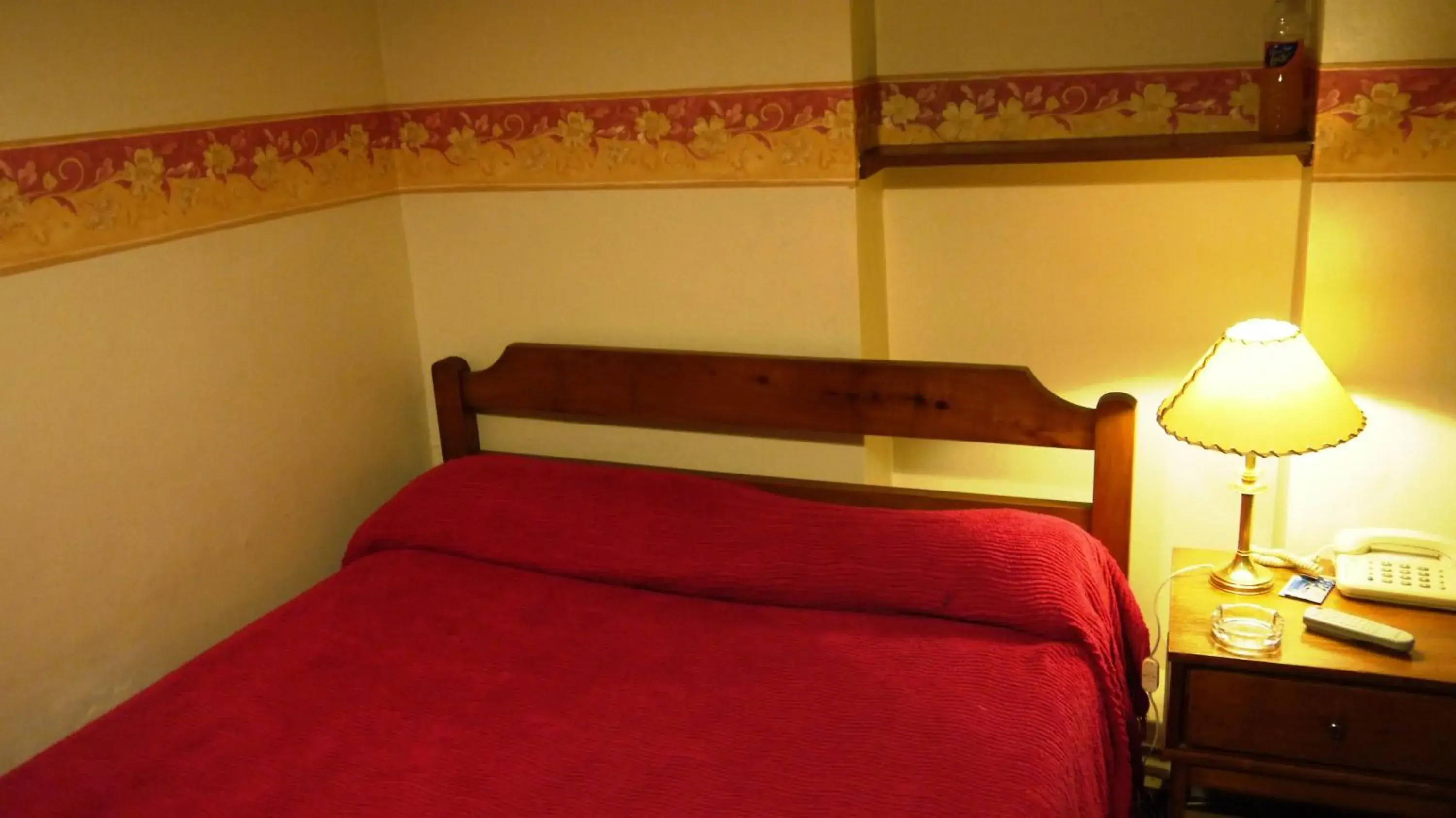 Decorative detail, Bed in Hotel Gran Sarmiento