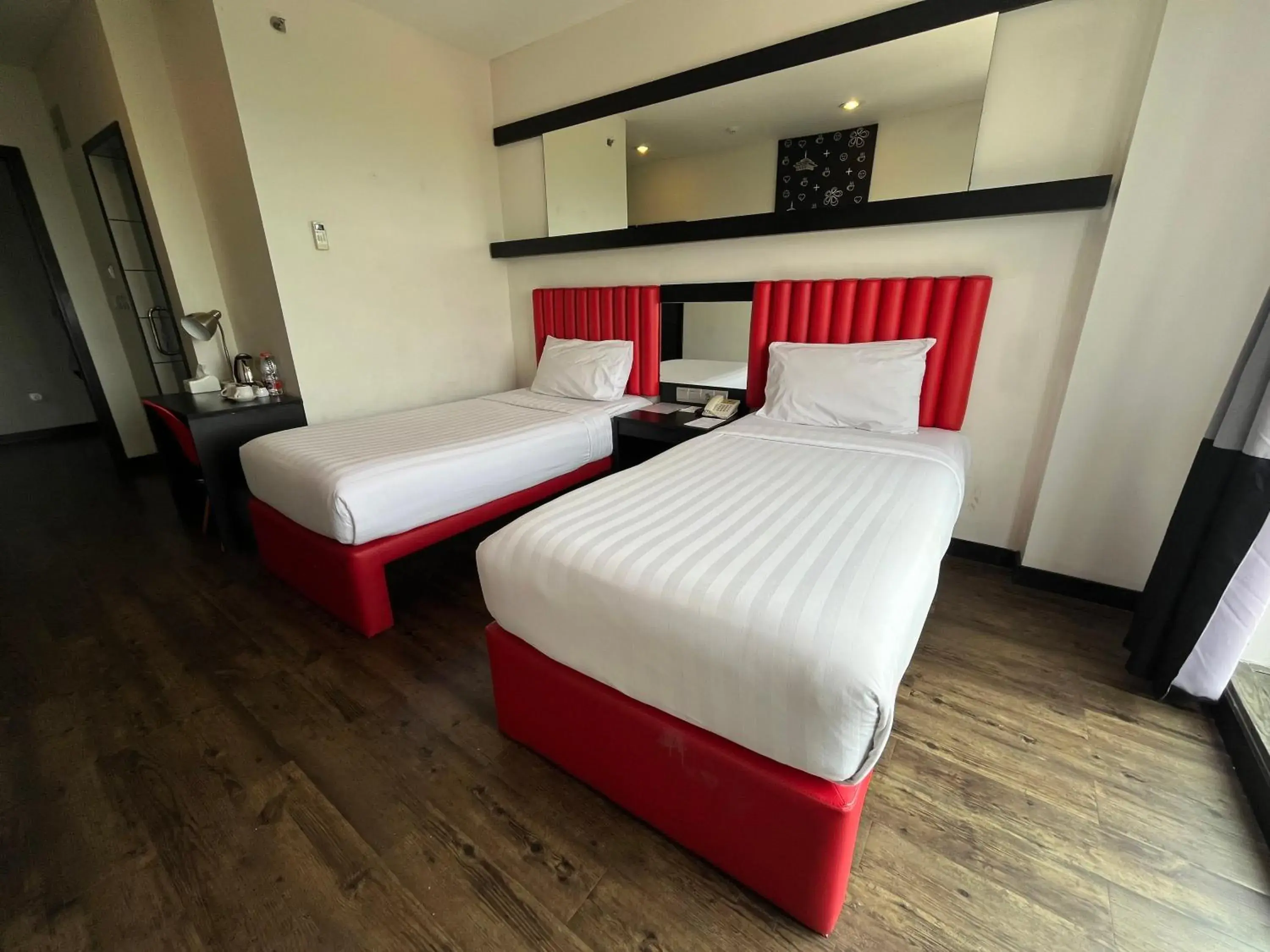 Bed in Kalya Hotel Bandung