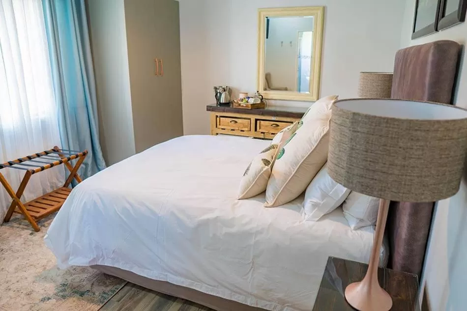 Bed in Jonkershoek Guest Farm
