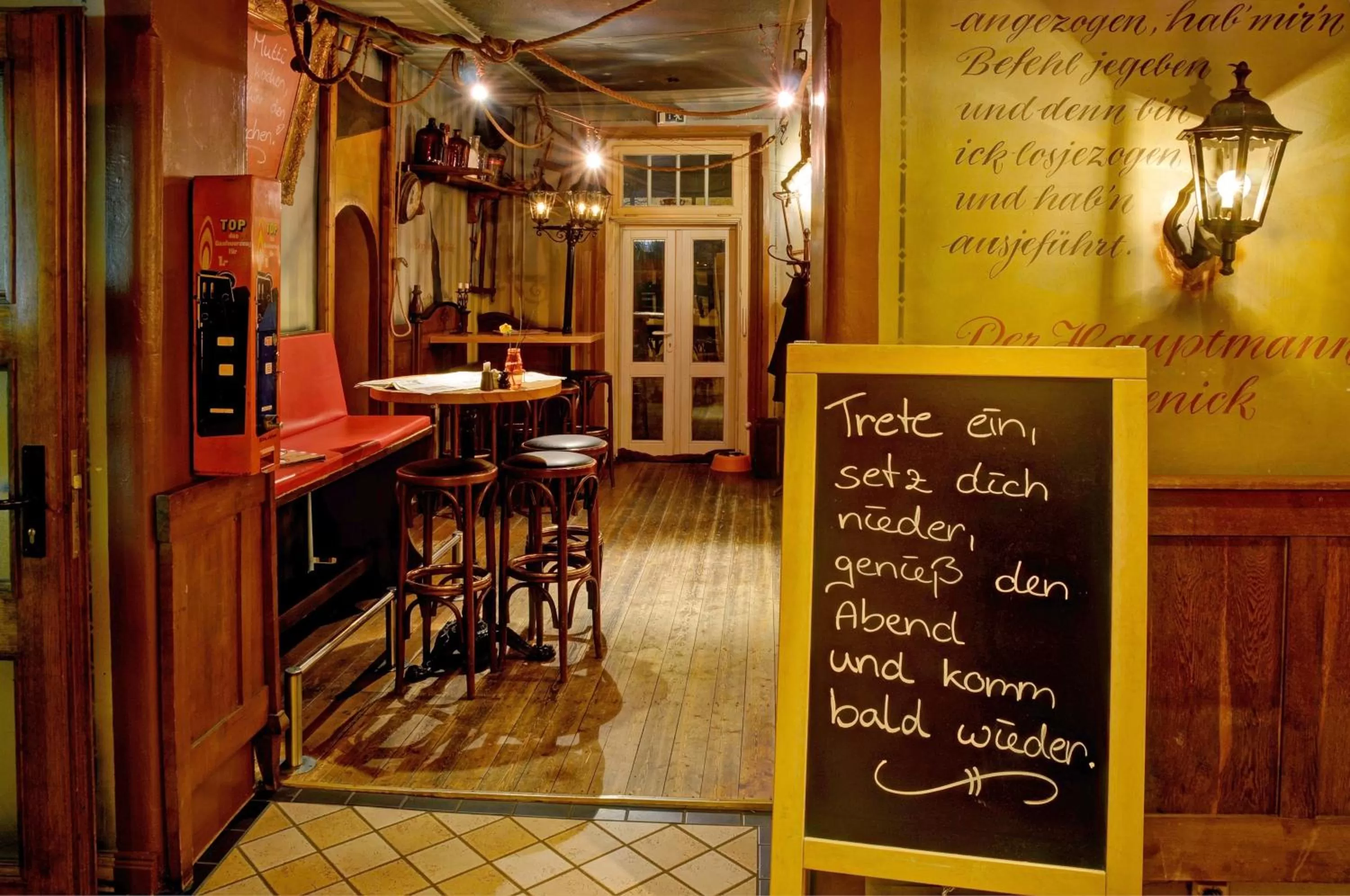 Decorative detail in Hotel Villa Wirtshaus Köpenick