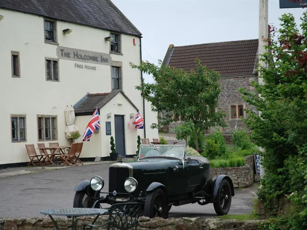 Other, Property Building in The Holcombe