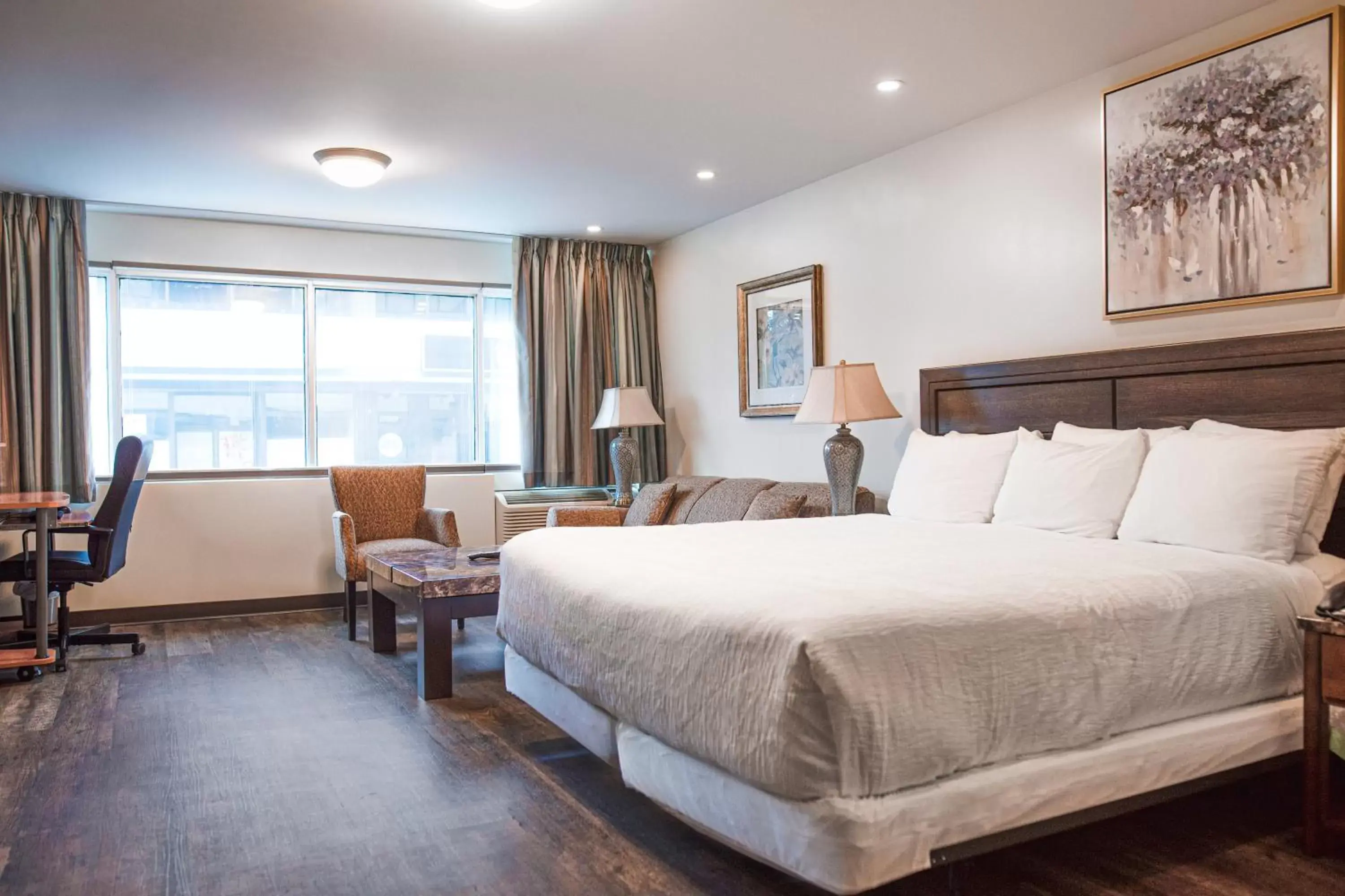 Bed in The Business Inn Bed in The Business Inn