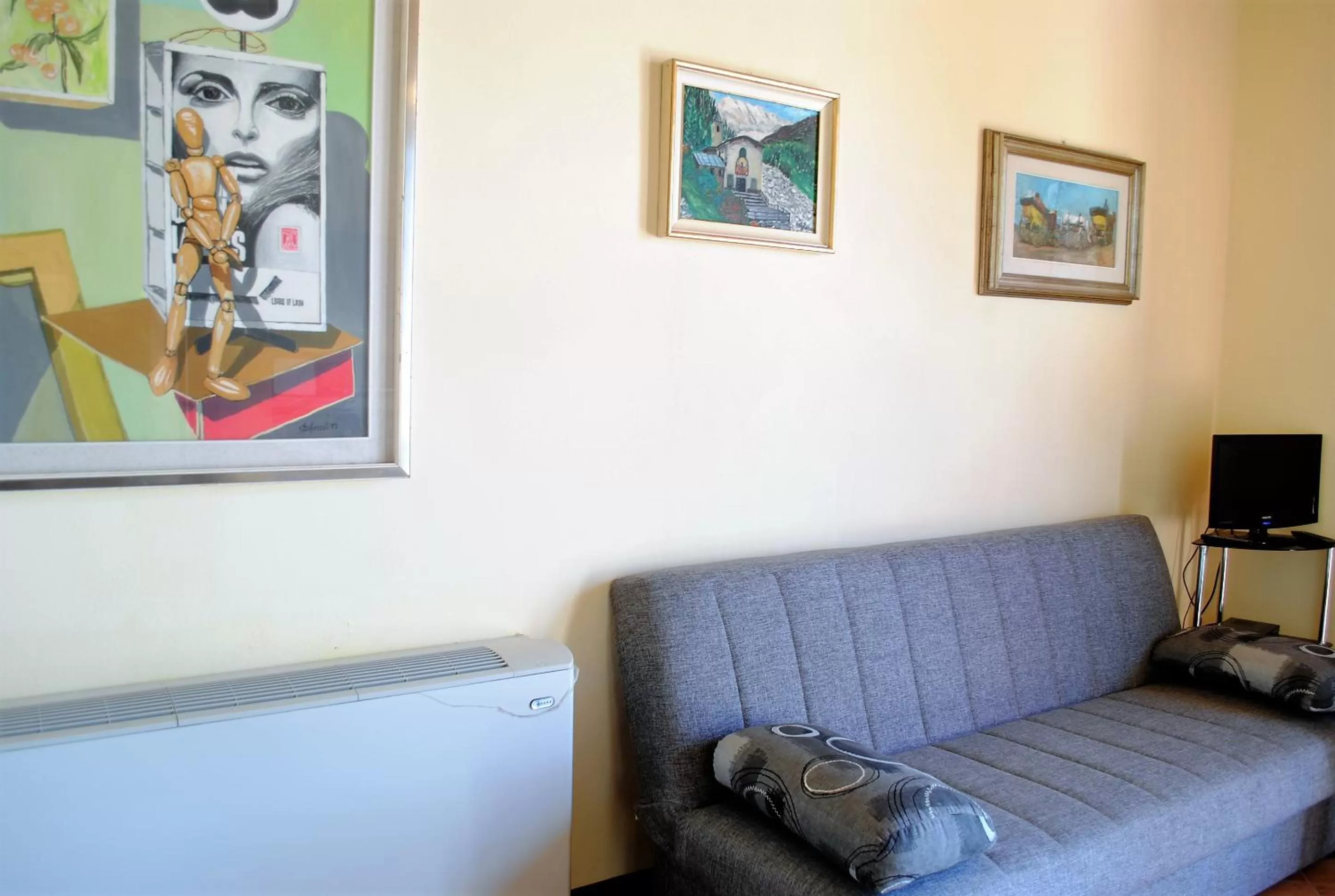 Bed in AGRITURISMO MELOGRANO D'ORO