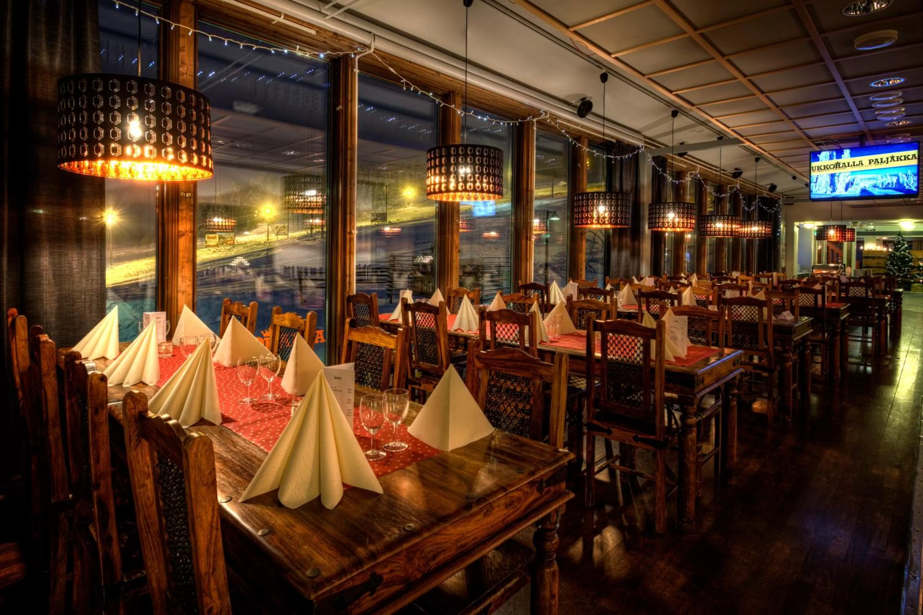 Restaurant/places to eat in Lake Residence Ukkohalla