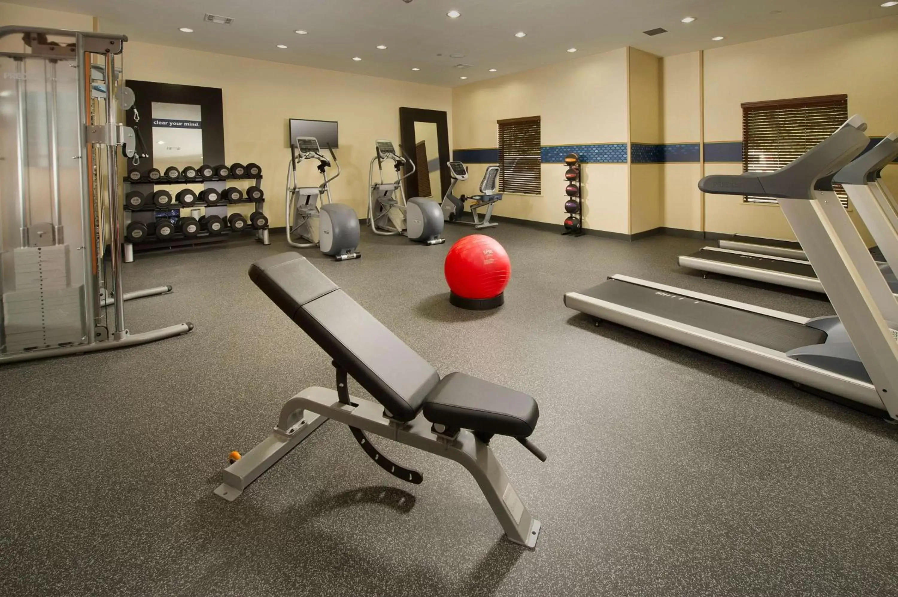 Fitness centre/facilities, Fitness Center/Facilities in Hampton Inn Lake Charles