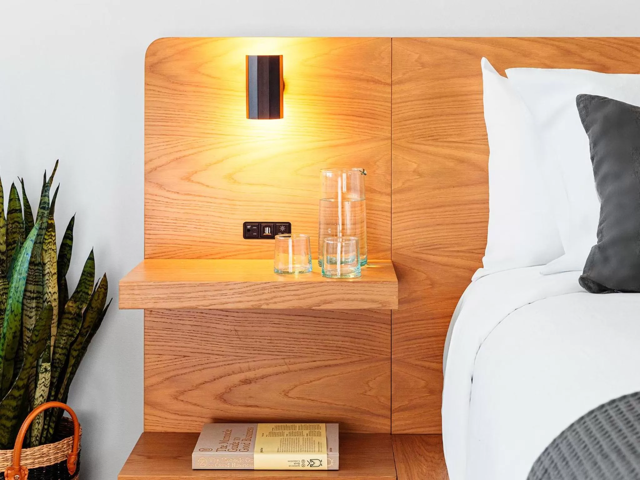 Bed in Hotel June West LA, a Member of Design Hotels