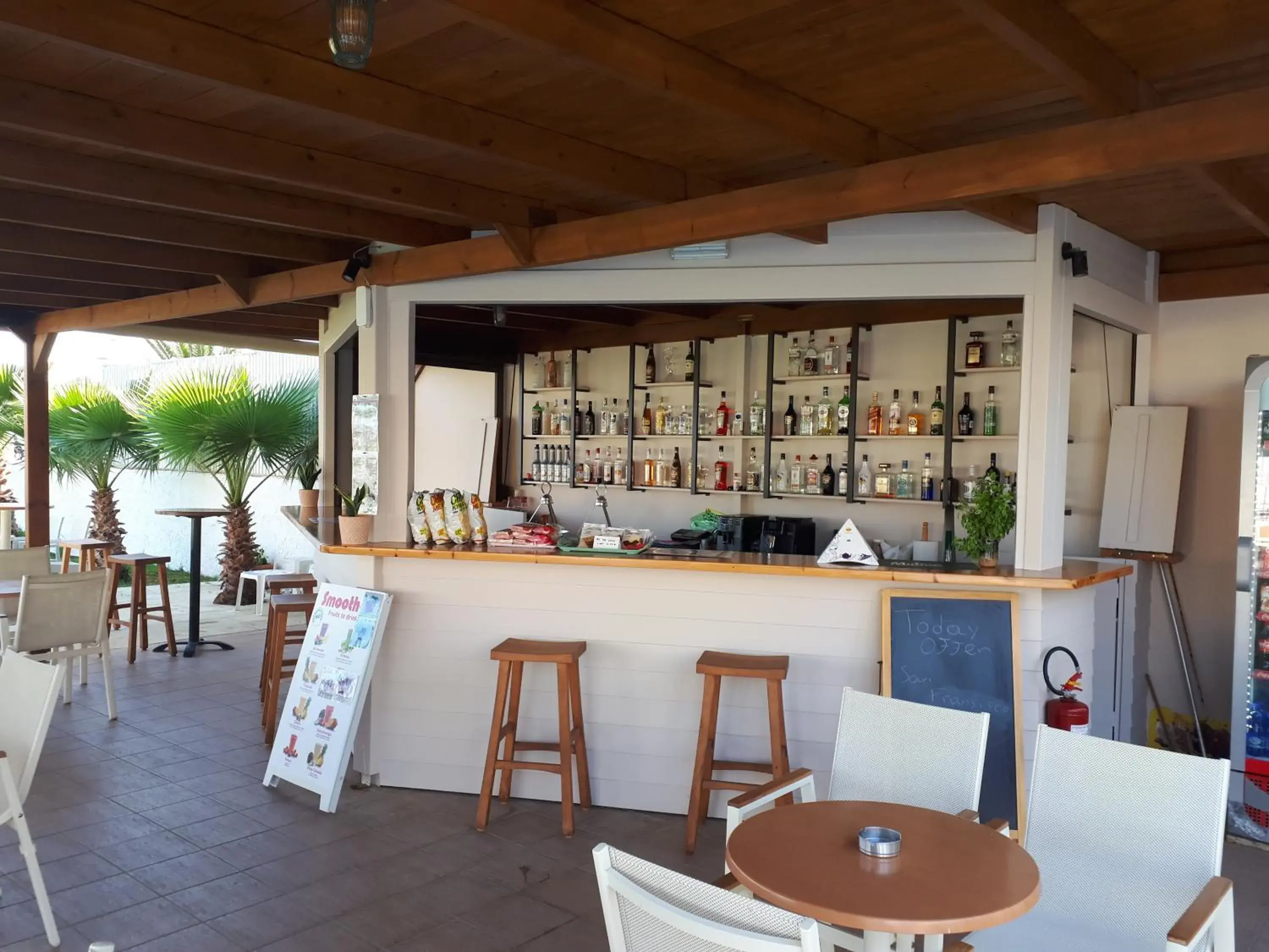 Property building, Lounge/Bar in Ilian Beach