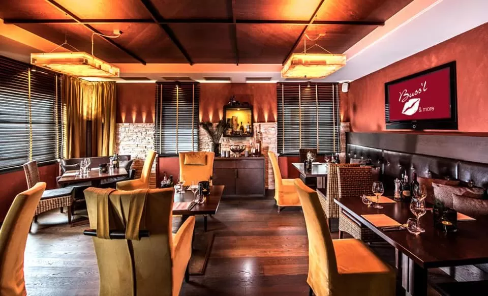 Restaurant/places to eat in Mair Am Ort Living Hotel B&B