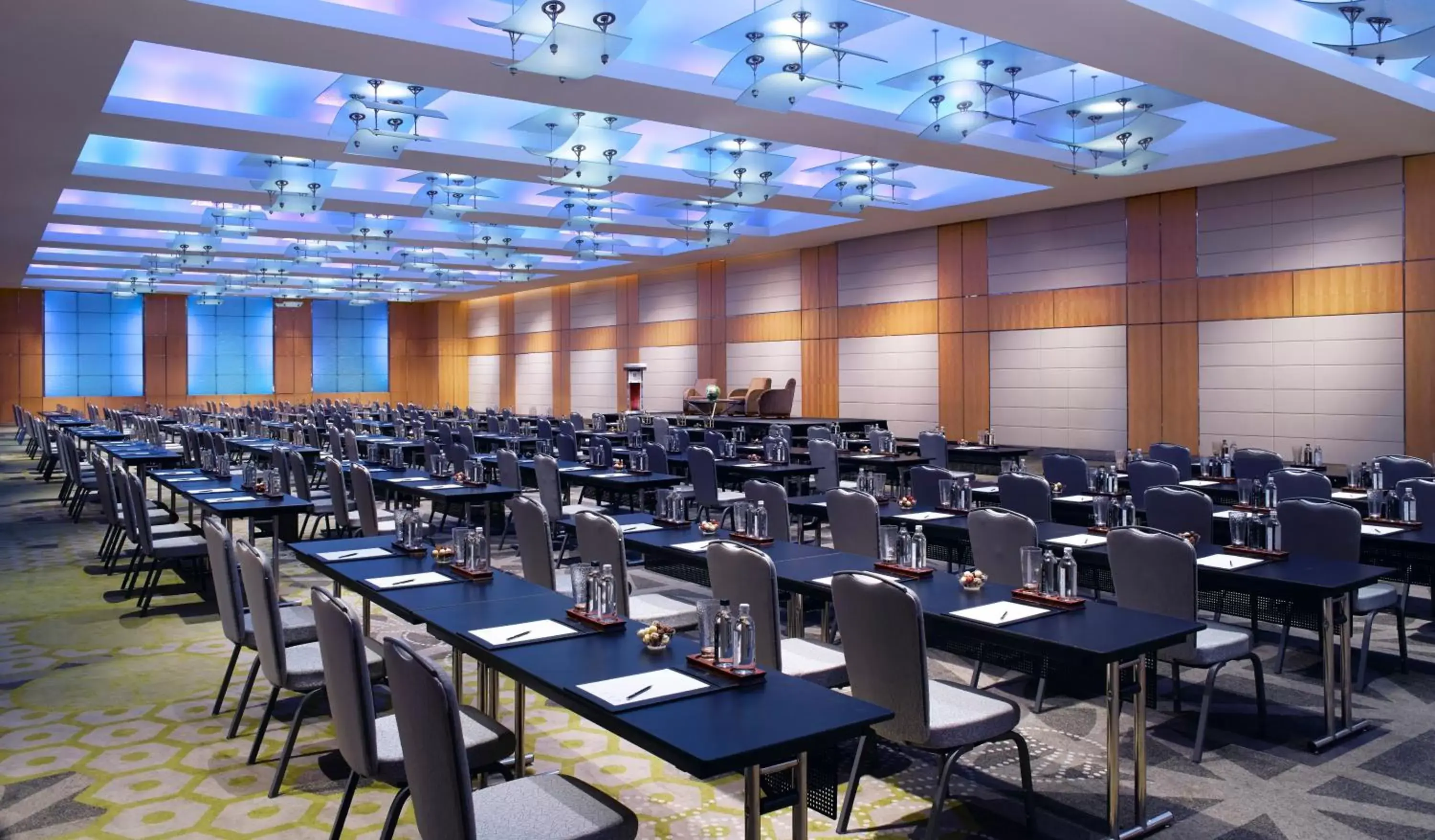 Meeting/conference room in Pan Pacific Singapore