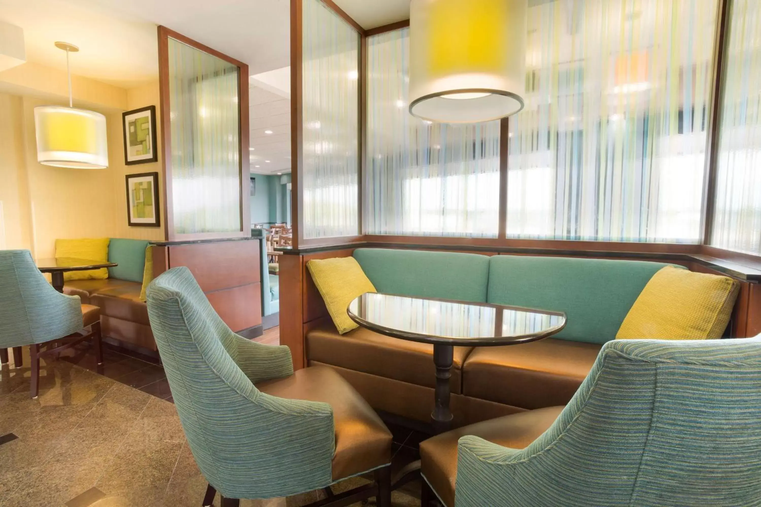 Lobby or reception, Seating Area in Drury Inn & Suites St. Louis-Southwest