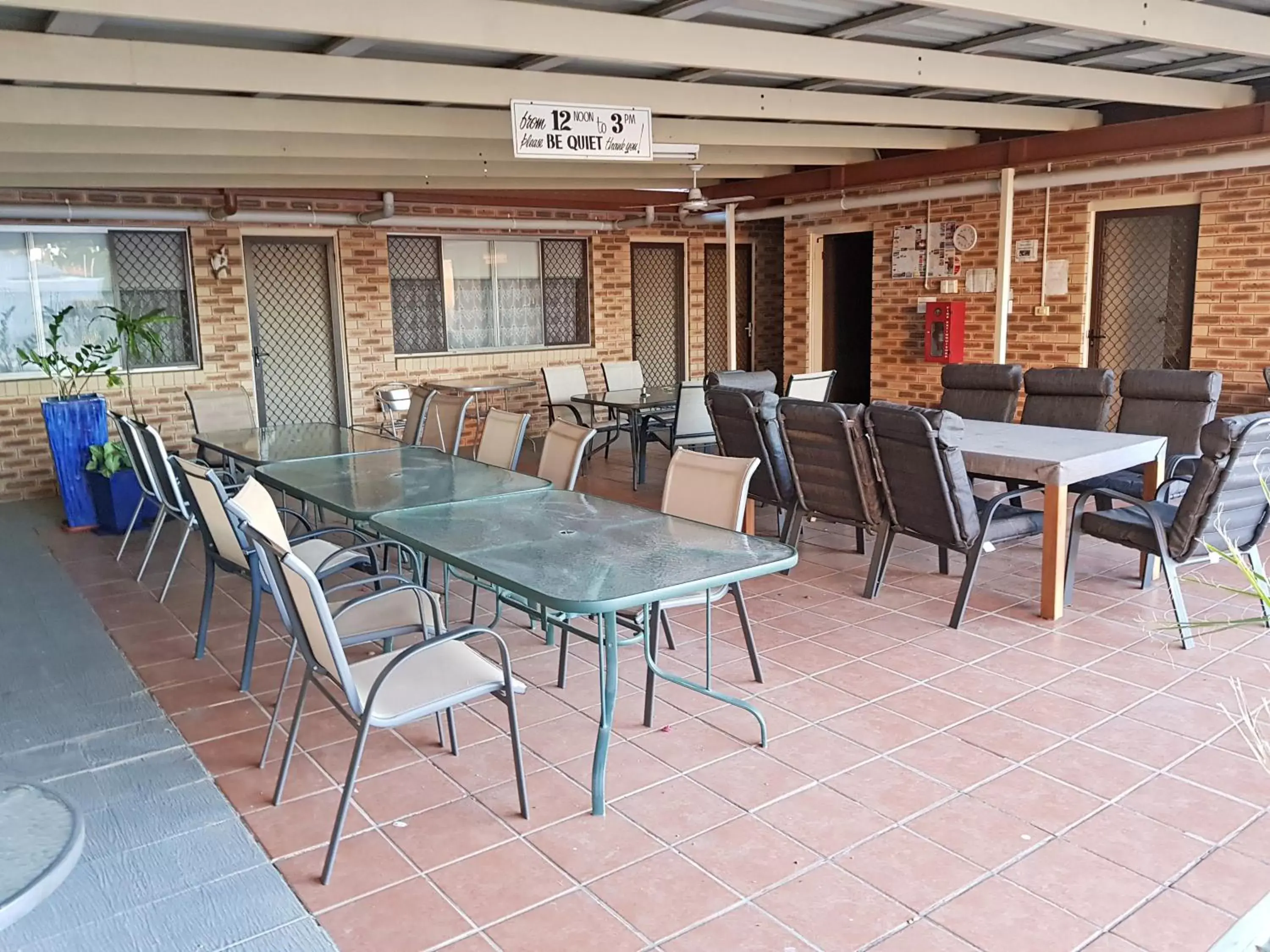 Seating area, Table Tennis in Maria Motel