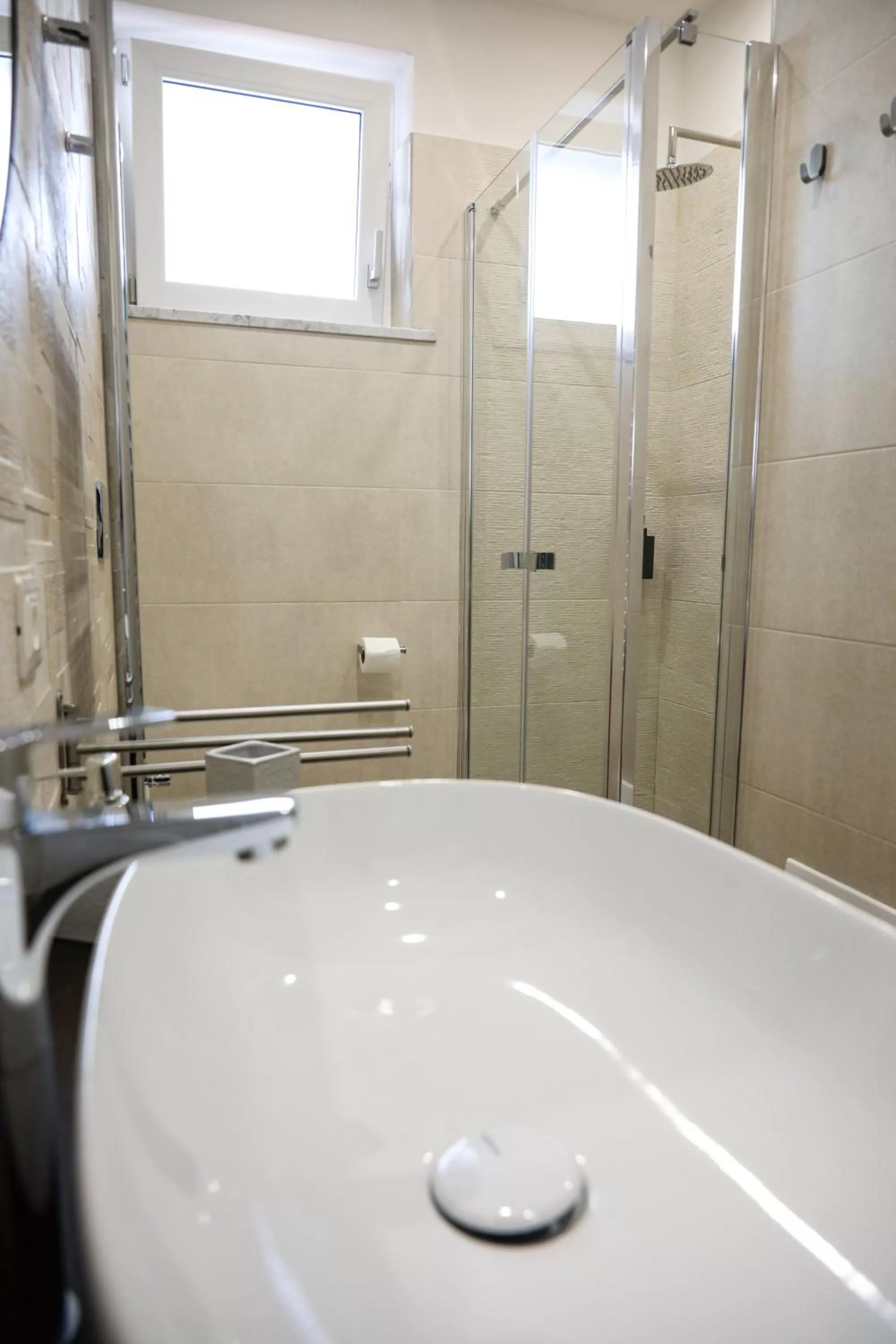 Shower in Palazzo Archeo