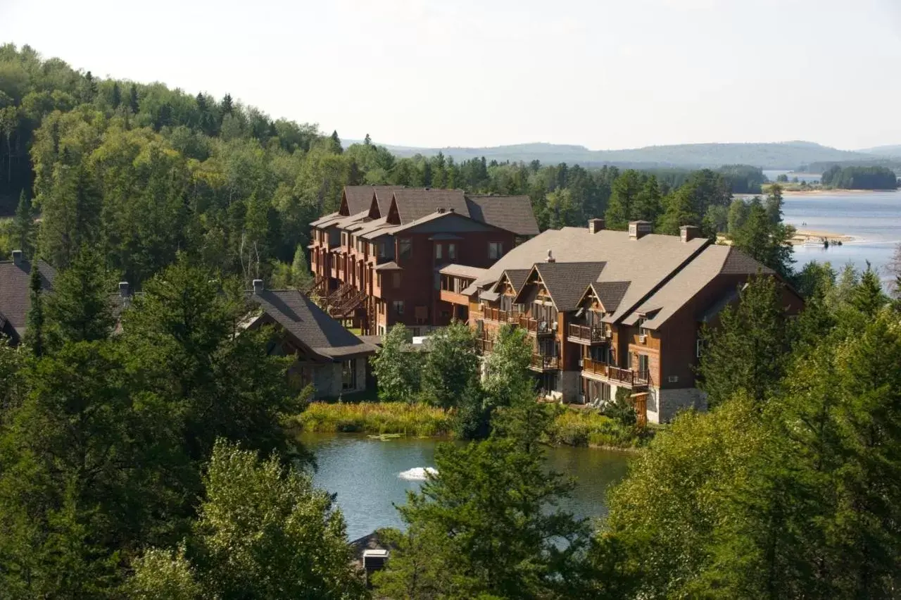 Bird's-eye View in Les Condos Du Lac Taureau- Rooms & Condos