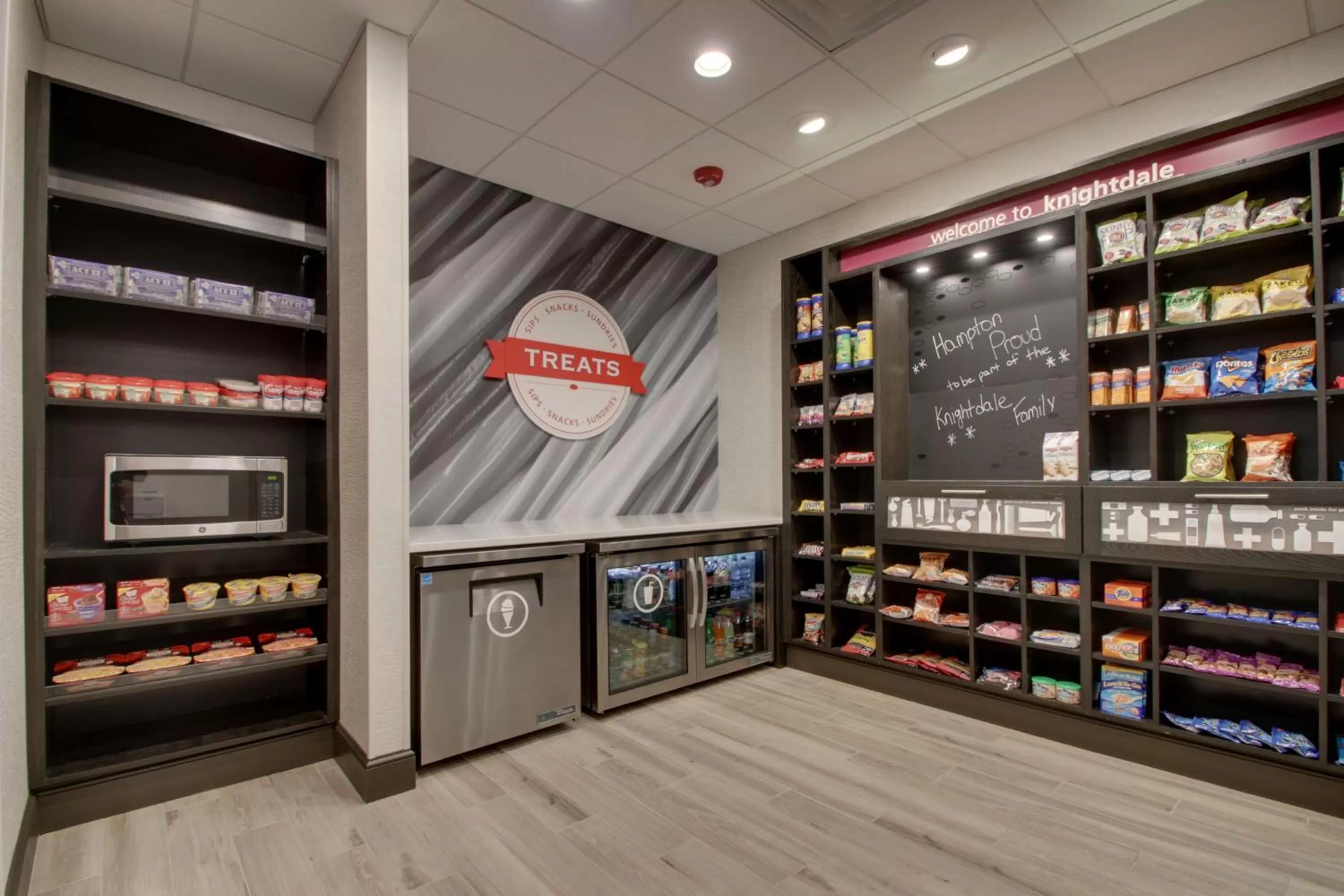 Dining area in Hampton Inn & Suites By Hilton Knightdale Raleigh
