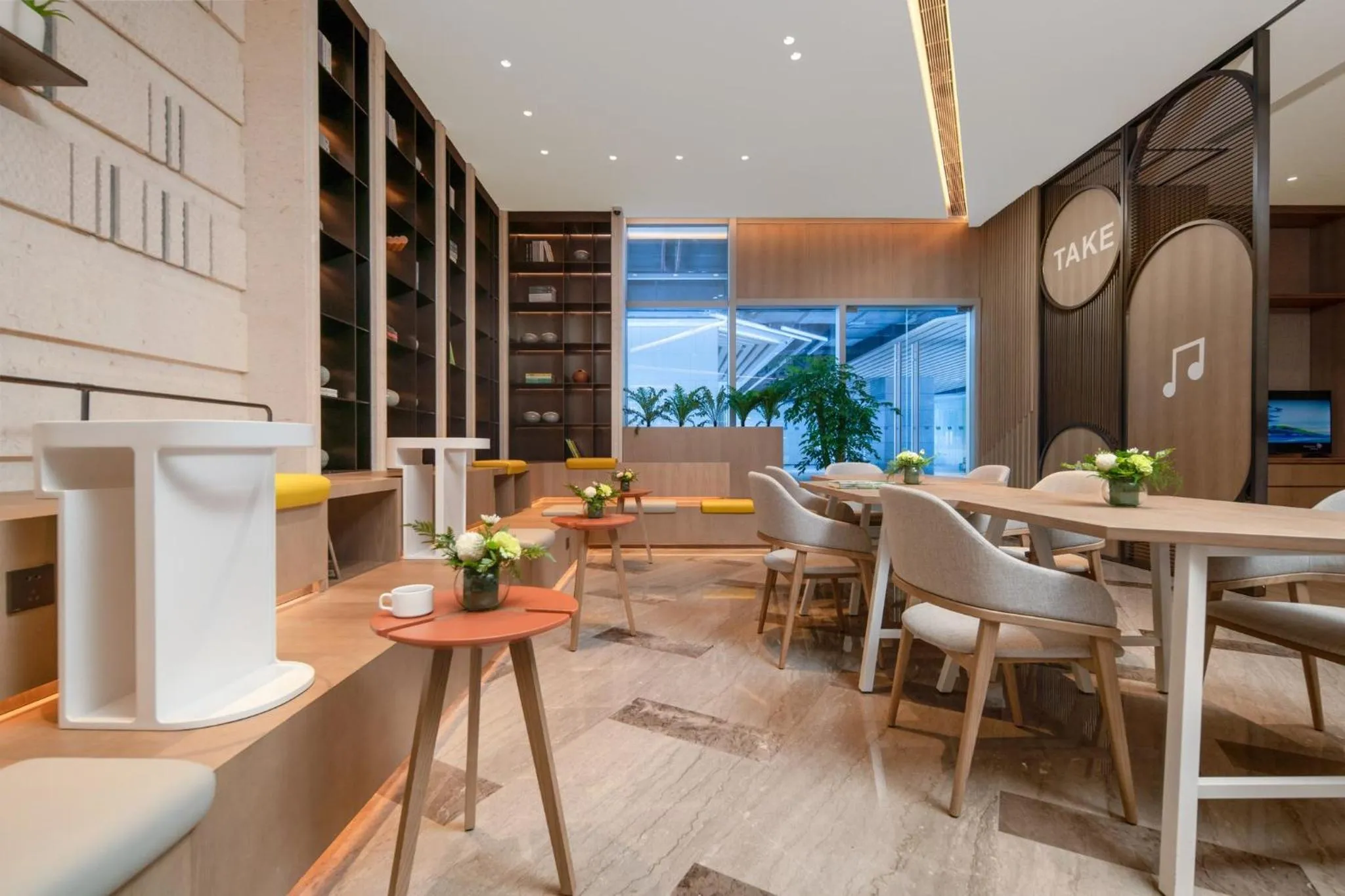 Fitness centre/facilities in EVEN Hotels Shenzhen Guangming Cloud Park by IHG