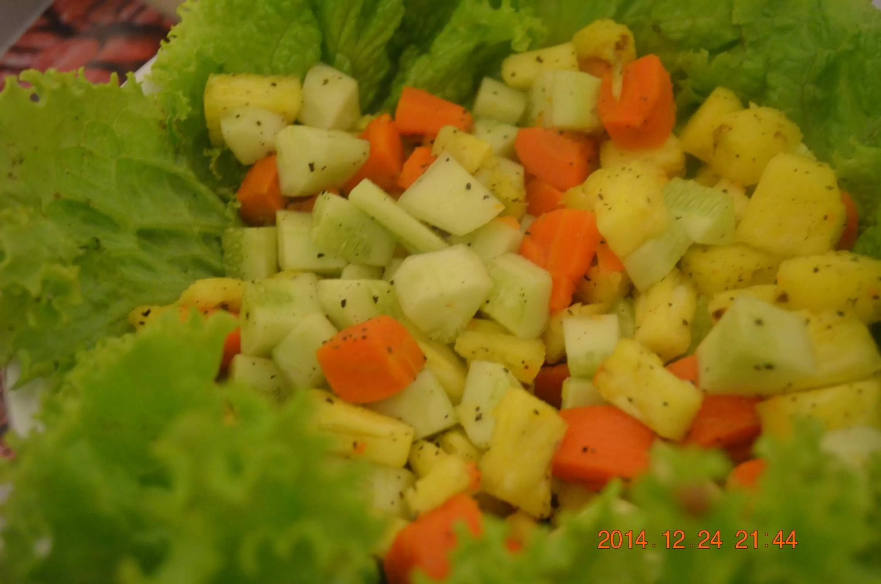 Dinner in Little Paradise Tourist Guest House and Holiday Home