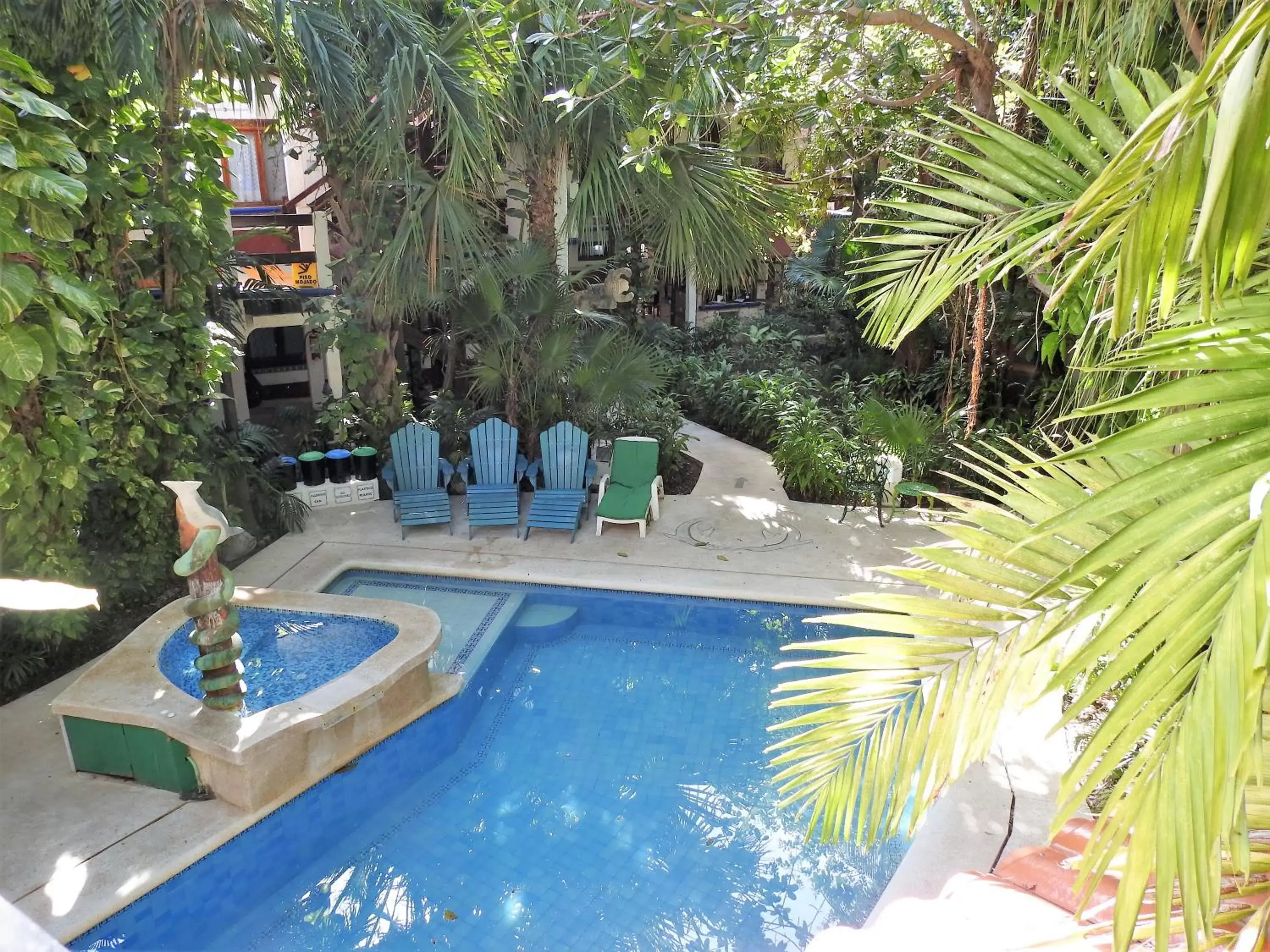 Garden, Swimming Pool in Eco-hotel El Rey del Caribe