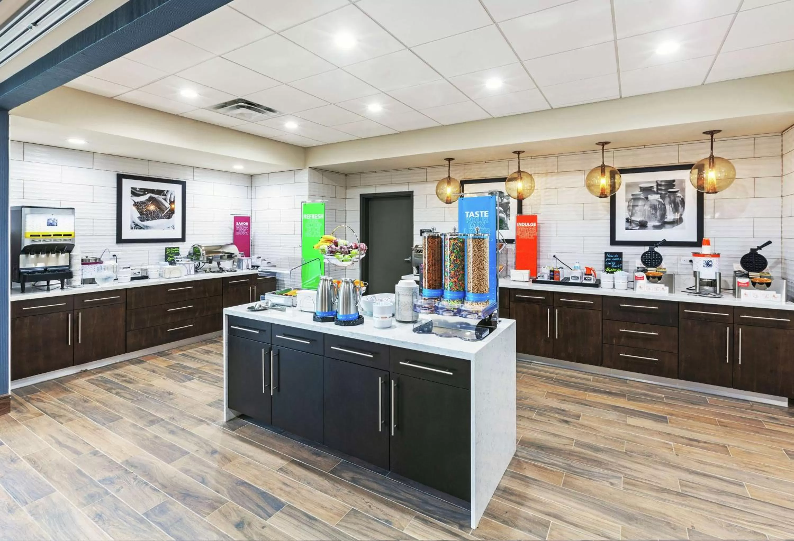 Breakfast in Hampton Inn Gardner