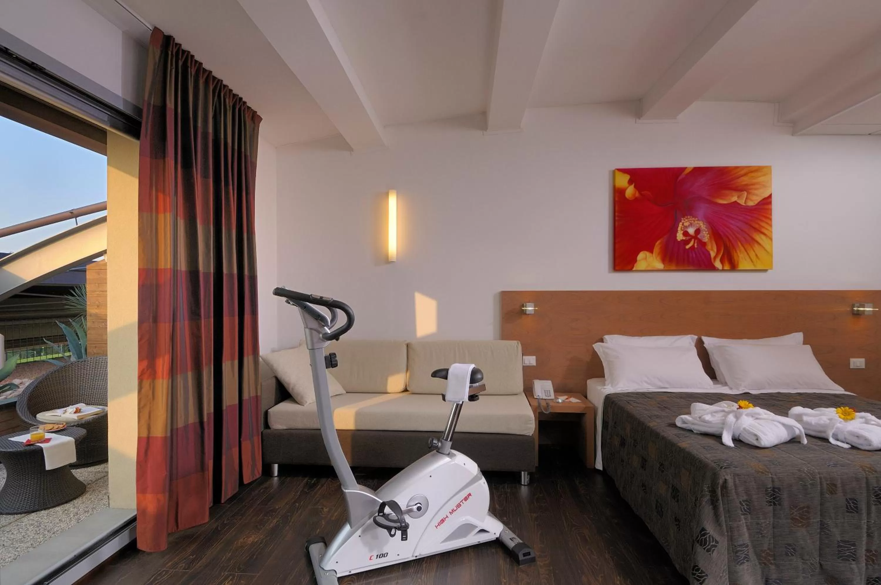 Decorative detail, Bed in Relais Bellaria Hotel & Congressi