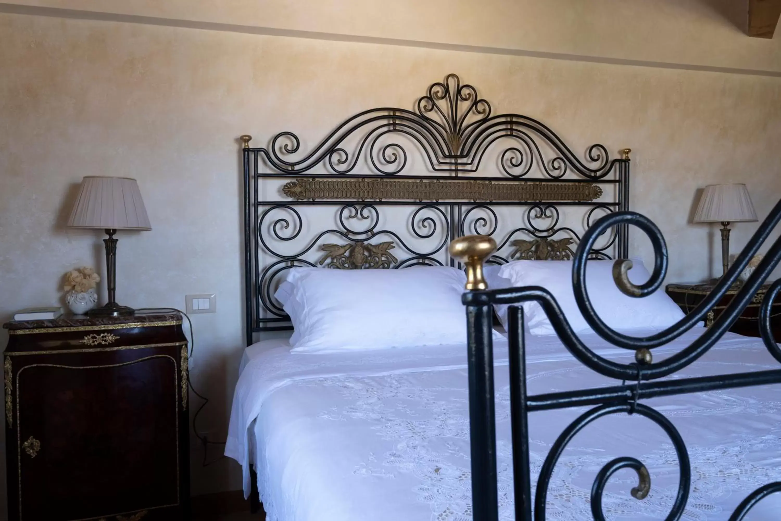 Bed in Villa del Gattopardo