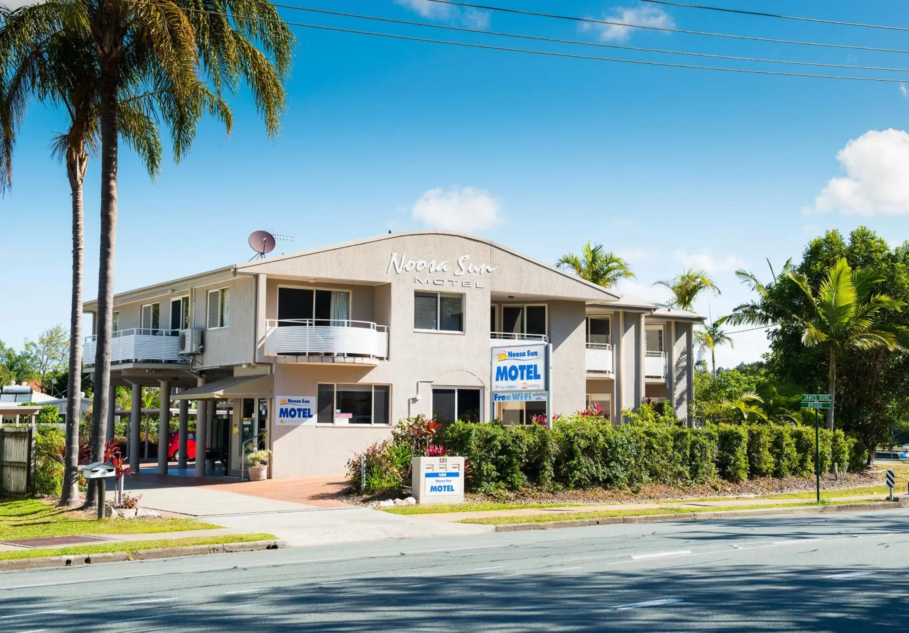 Property Building in Noosa Sun Motel