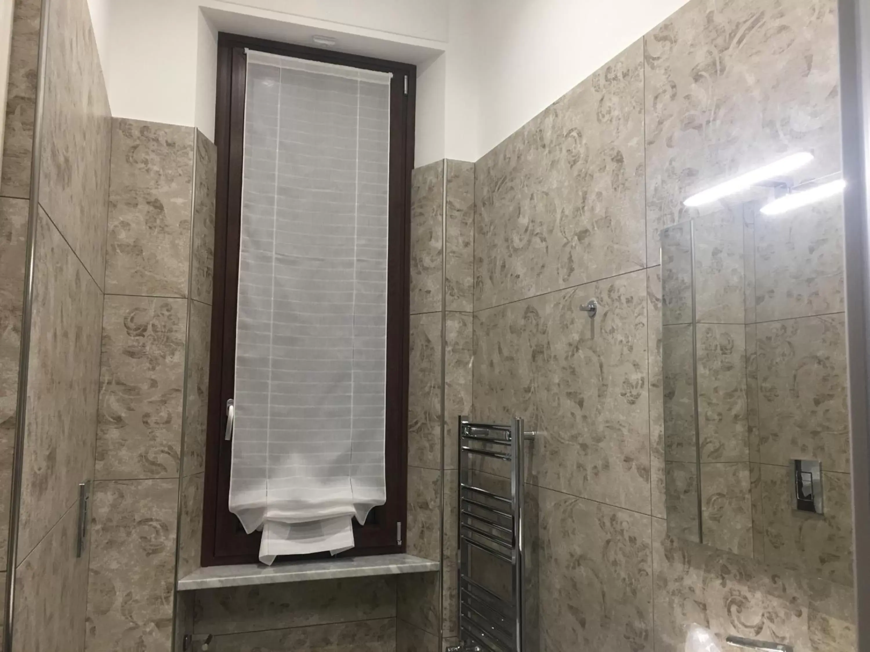 Bathroom in Toledo Point