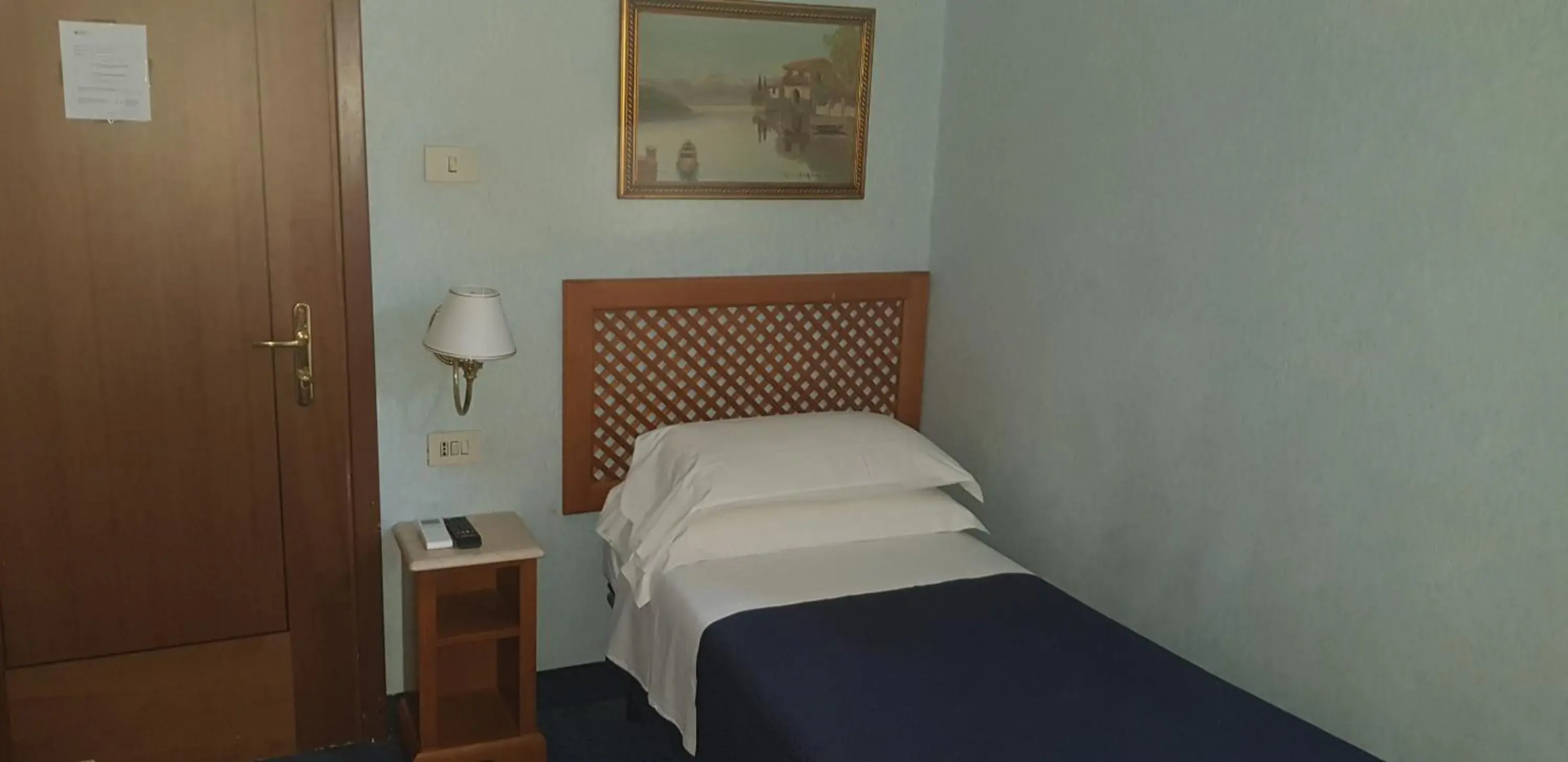 Bedroom, Bed in Hotel Silva