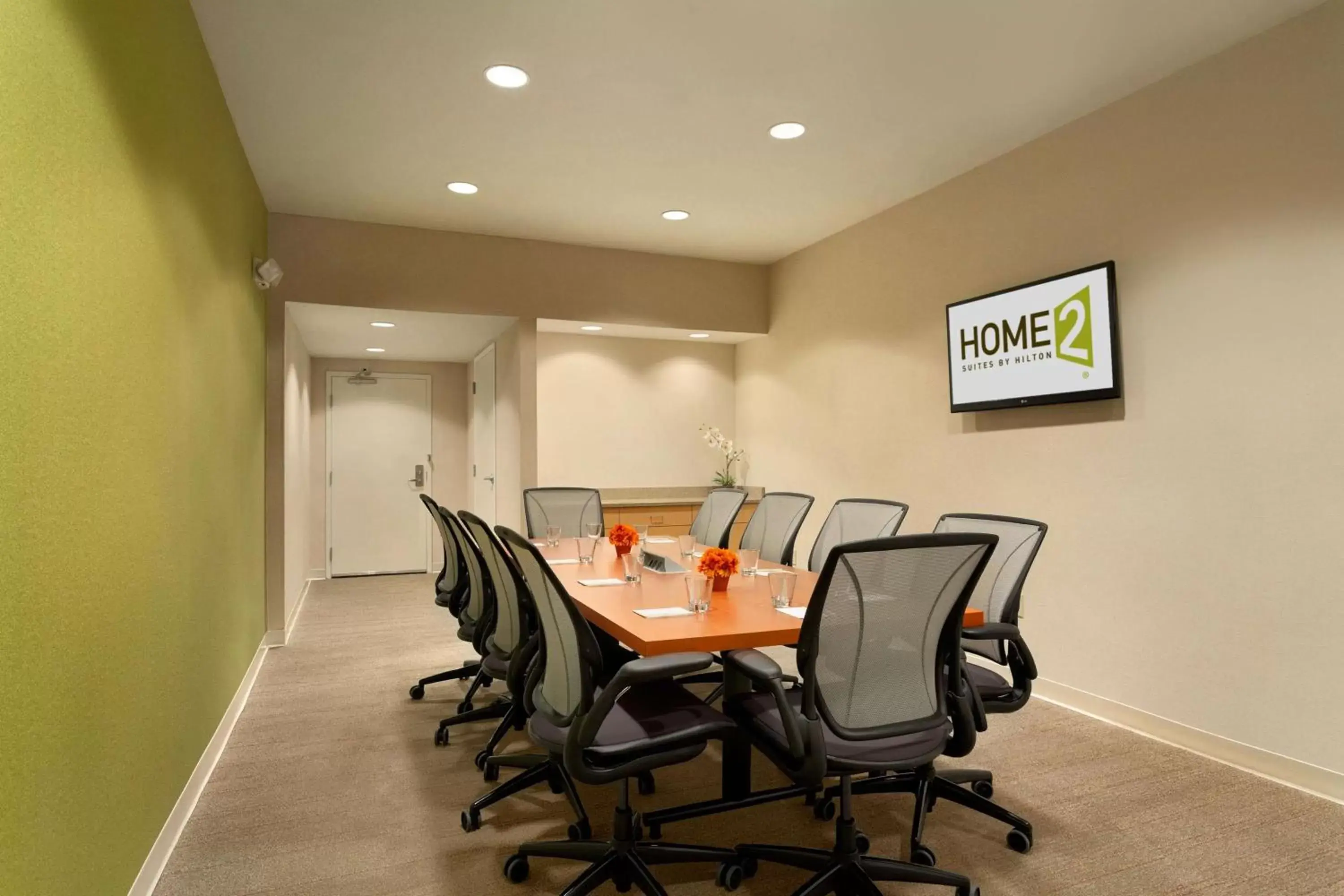 Meeting/conference room in Home2 Suites by Hilton Pittsburgh - McCandless, PA