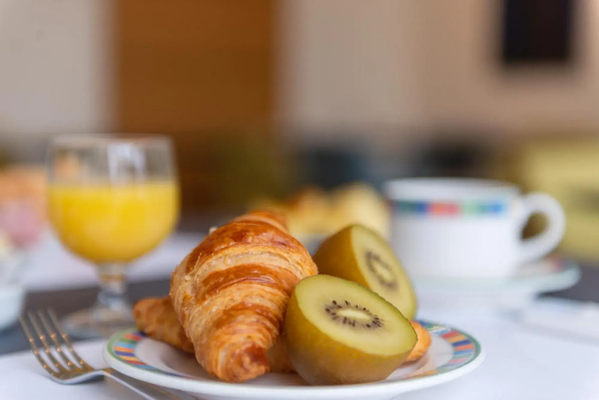 Breakfast in Hotel de Perros, The Originals Boutique (Inter-Hotel)