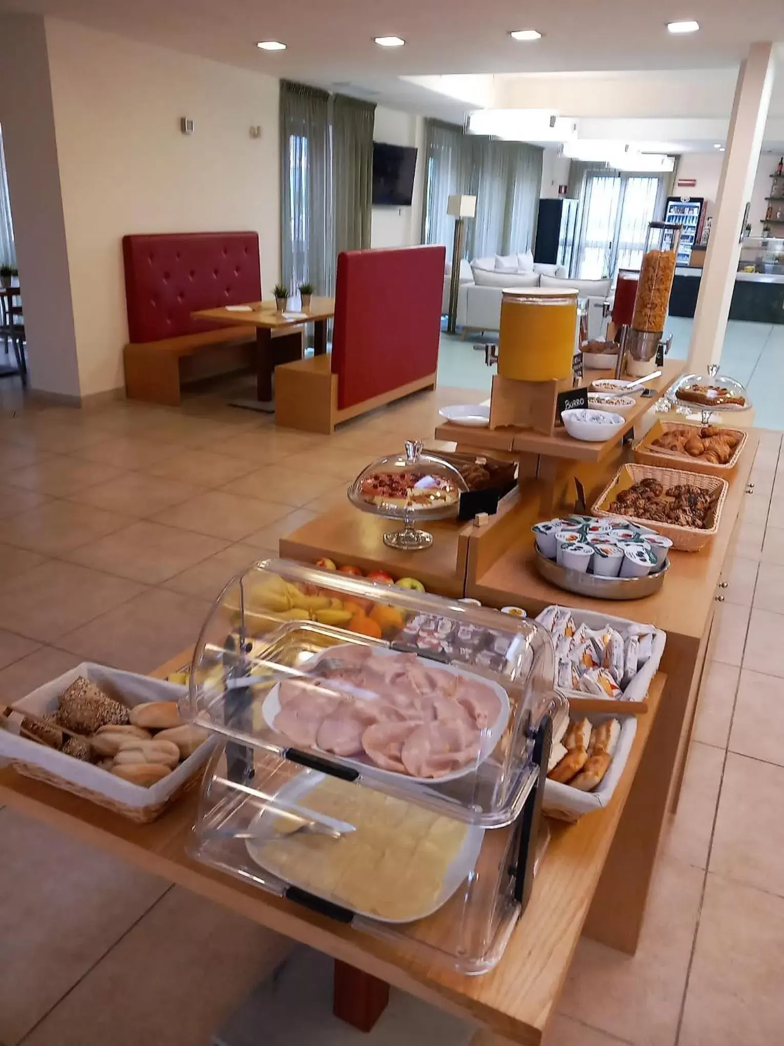 Breakfast in Hotel Grecale - Venturina Terme