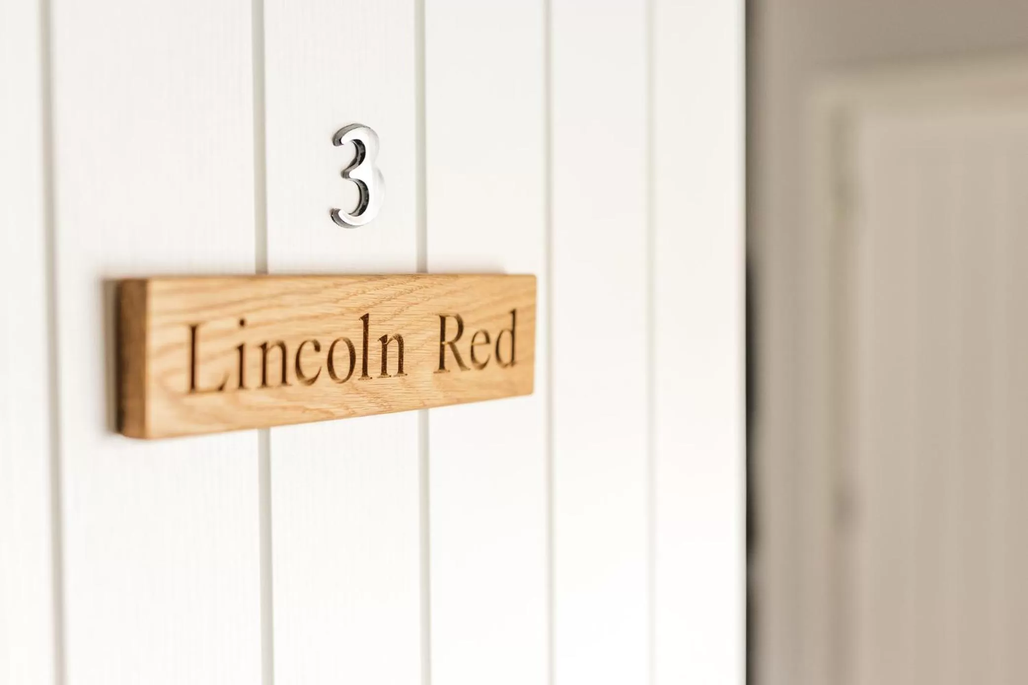 Facade/entrance in Plum and Partridge Husthwaite