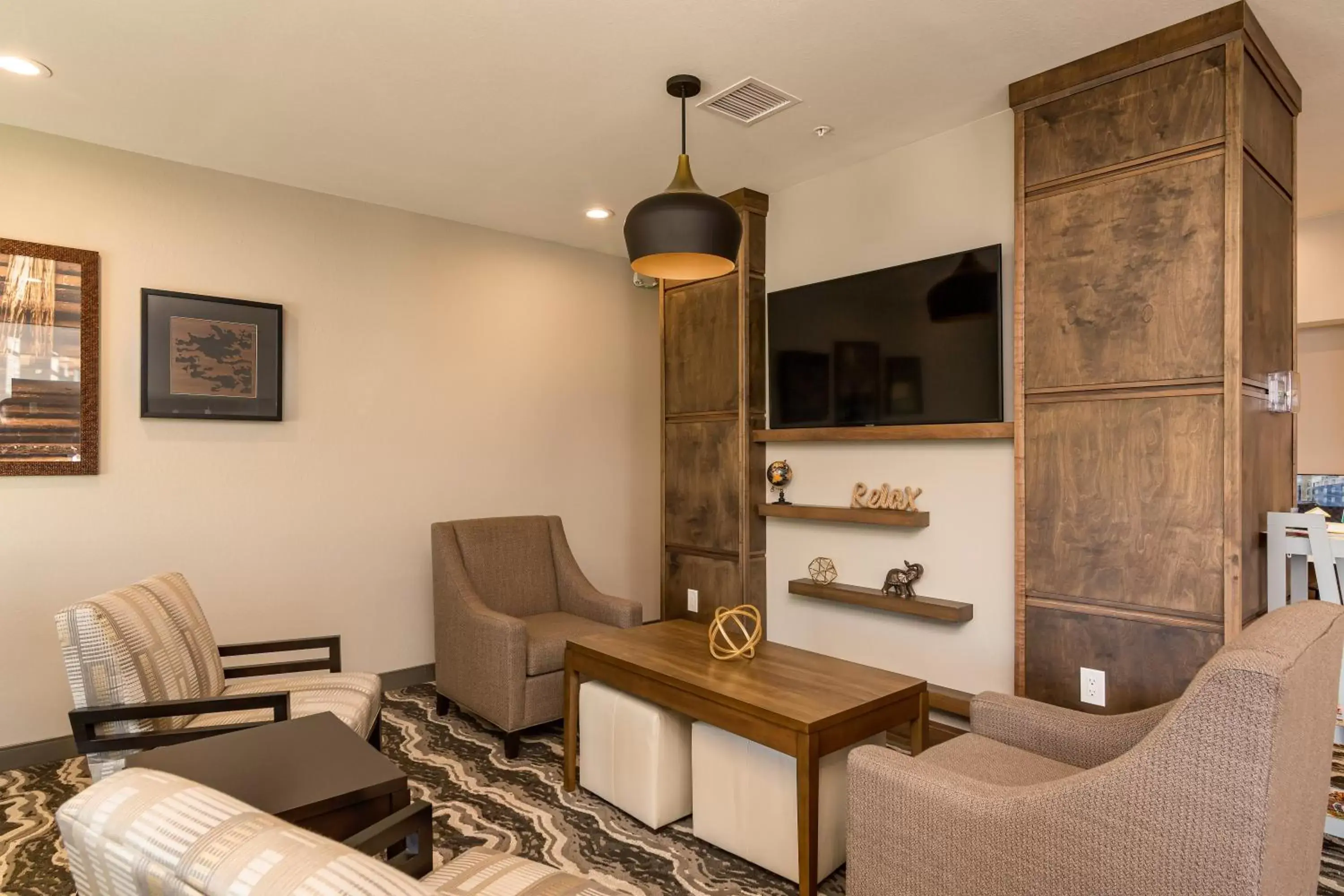 Other, Seating Area in Staybridge Suites Florence - Cincinnati South, an IHG Hotel