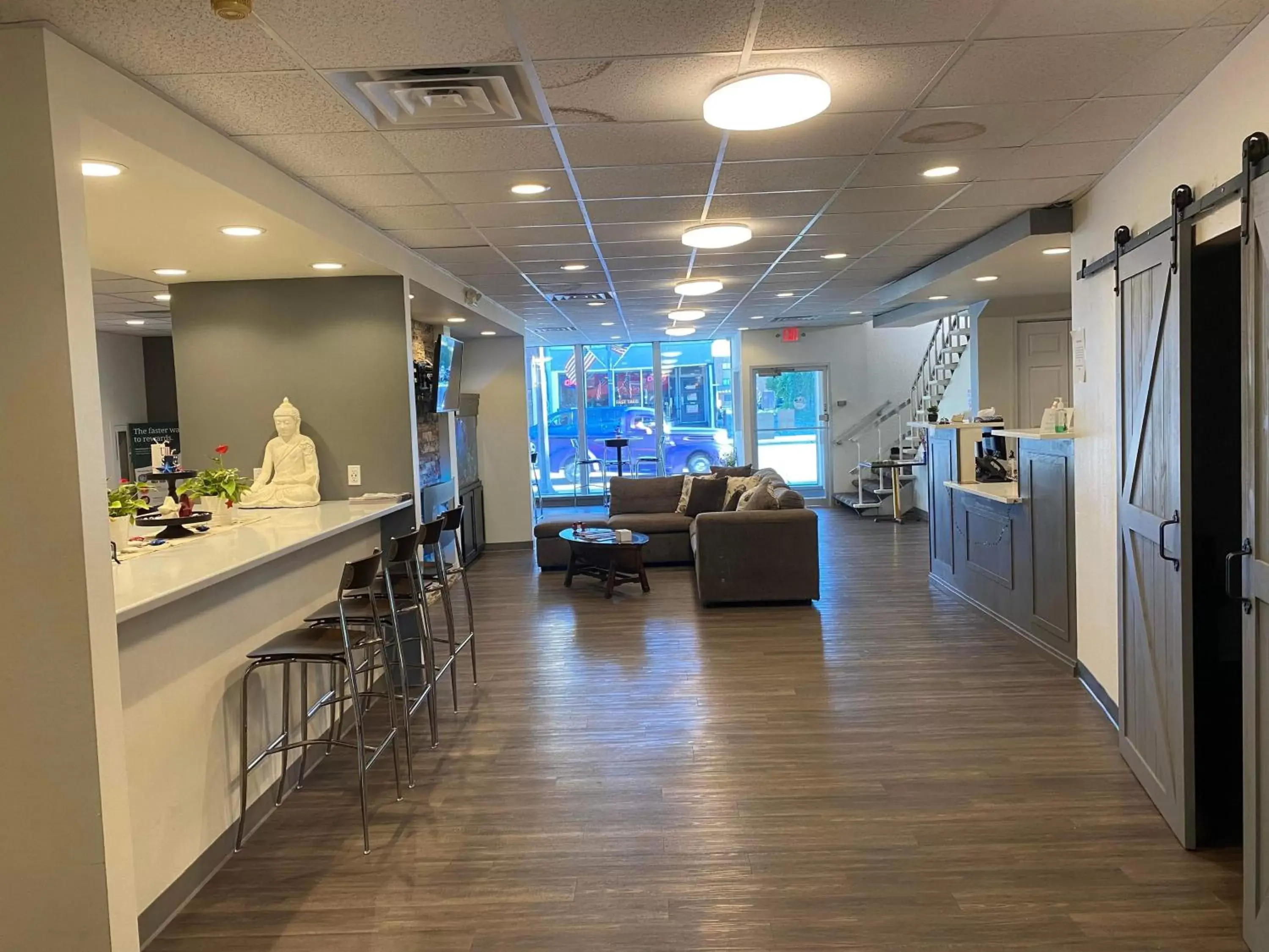 Lobby or reception in Econo Lodge Manitowoc