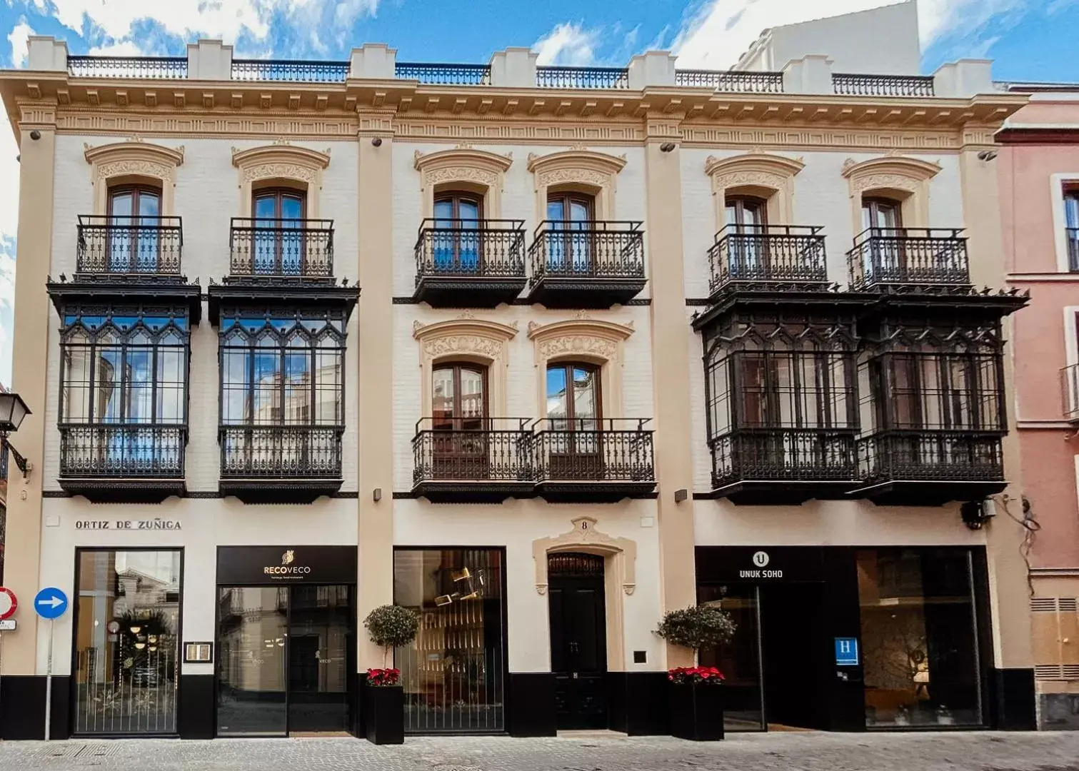 Facade/entrance, Property Building in Hotel Unuk