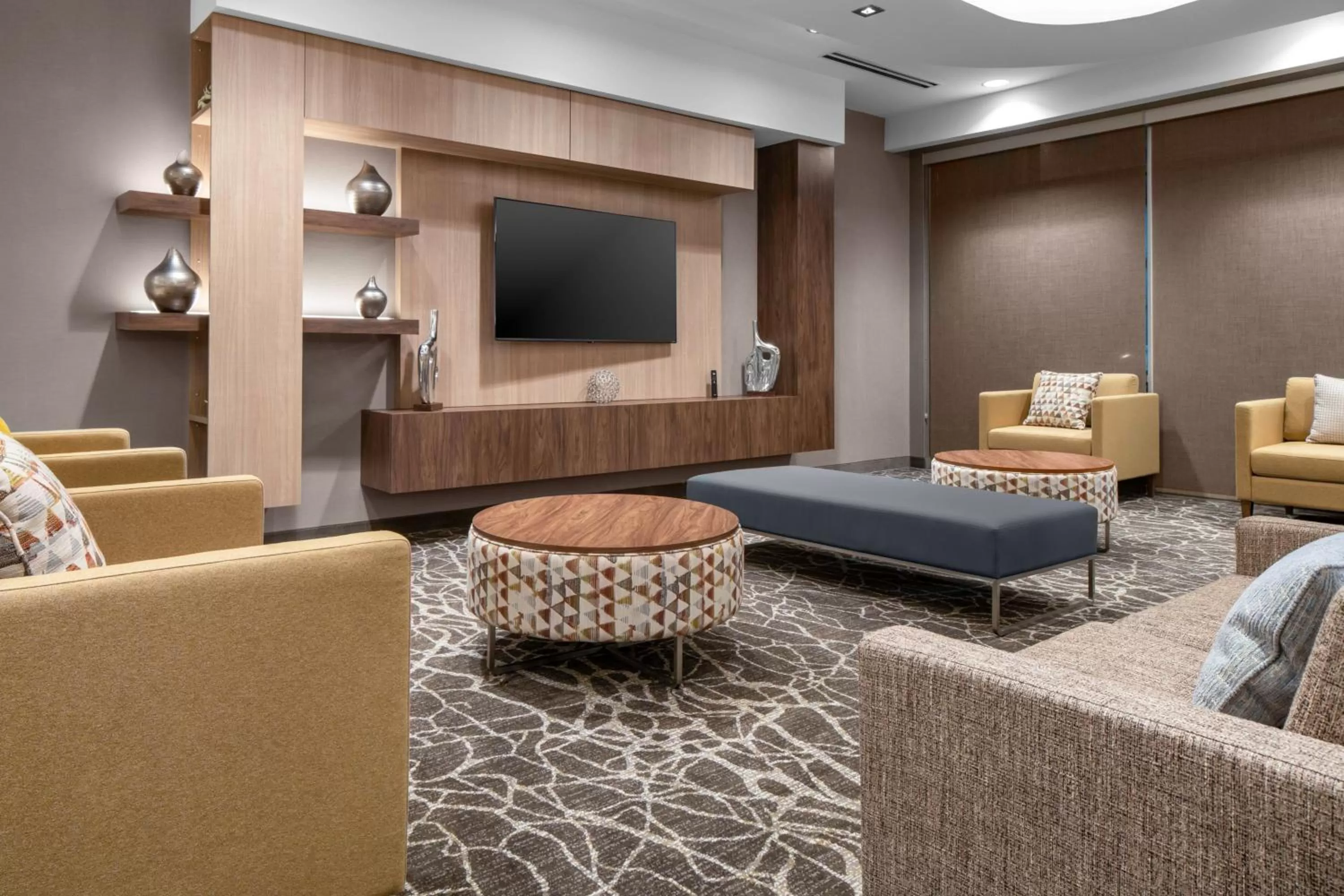 Lobby or reception in SpringHill Suites by Marriott Charlotte Huntersville