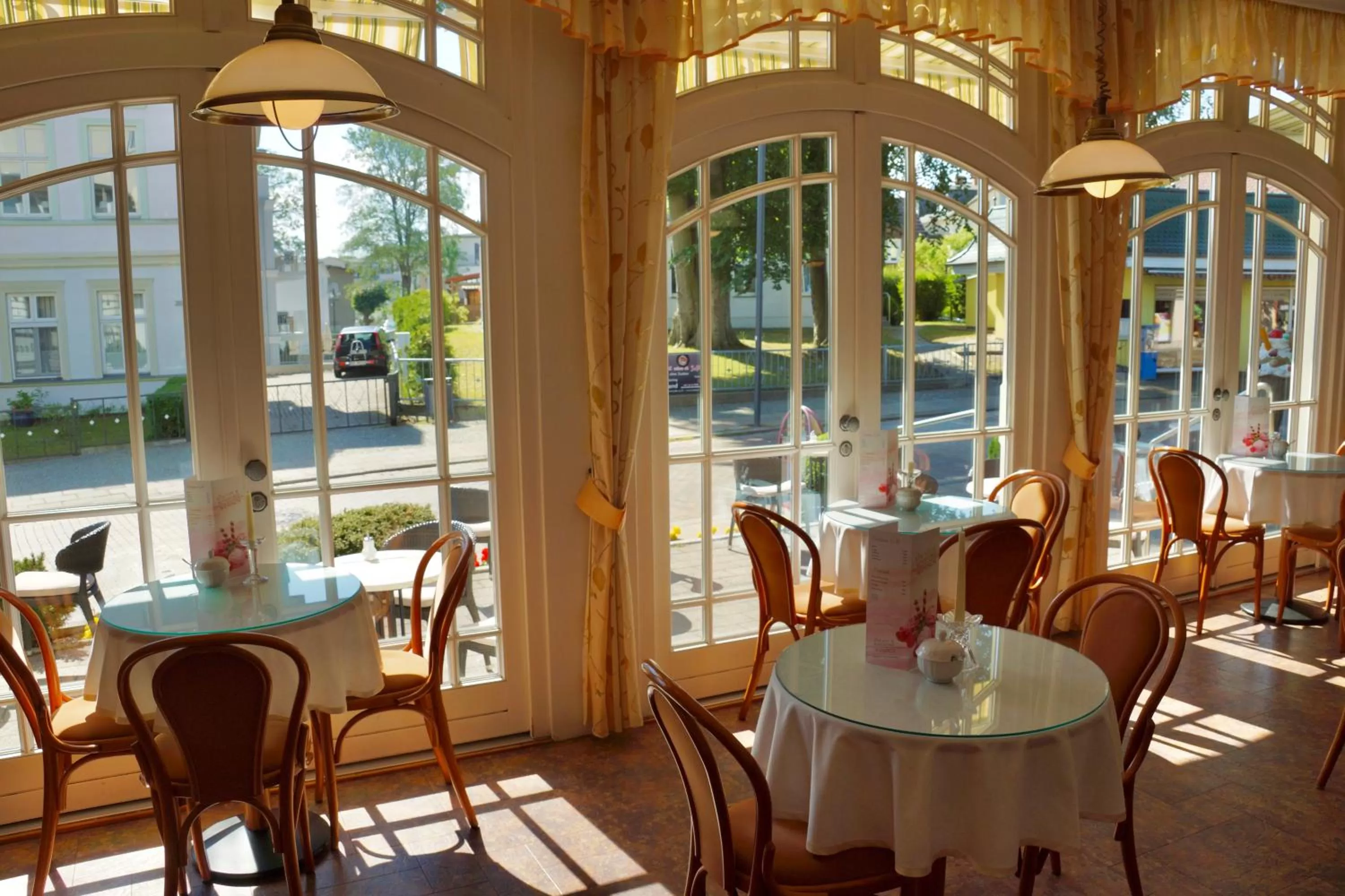 Coffee/tea facilities, Restaurant/Places to Eat in Hotel Meereswelle - Anno 1875